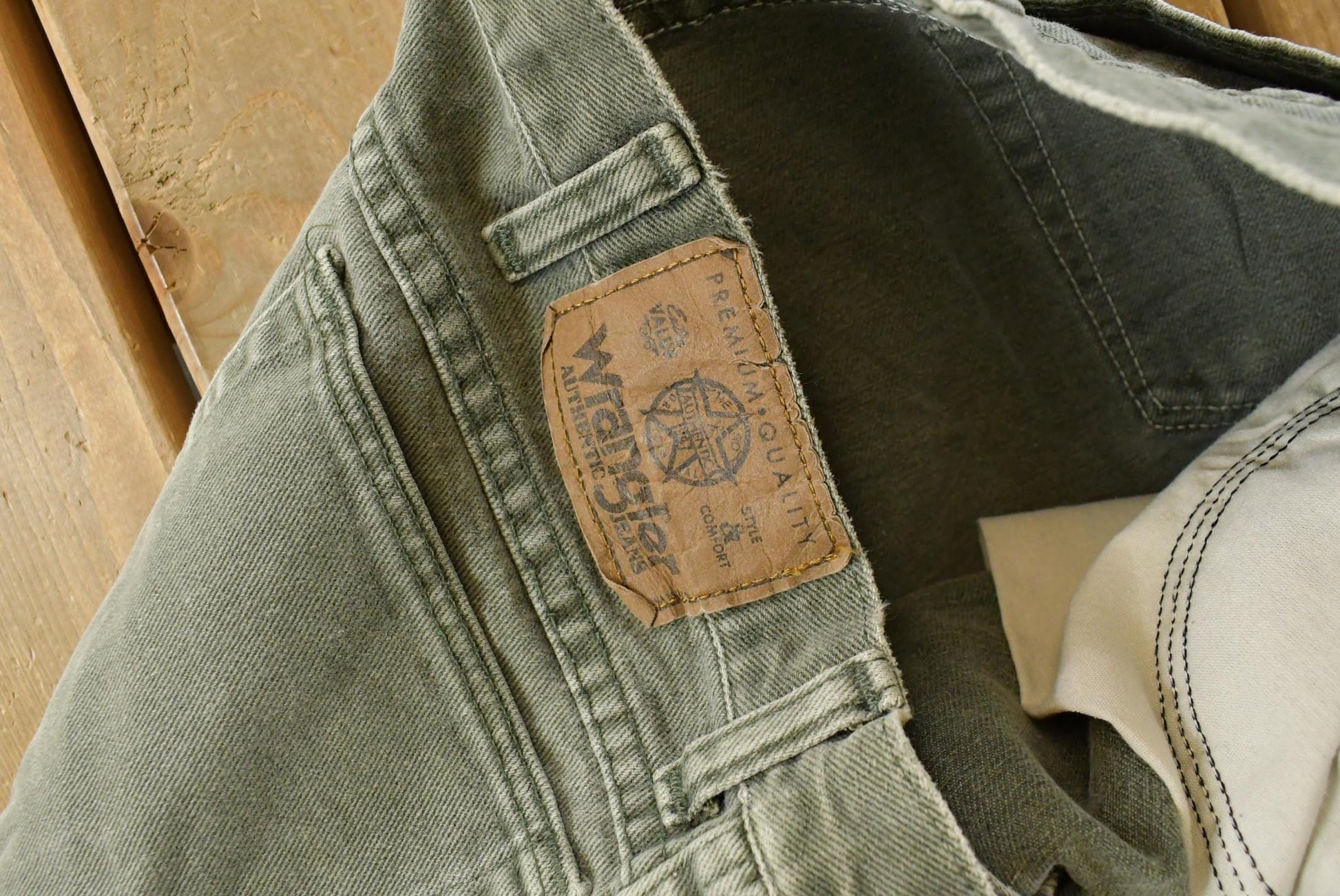 Vintage 90s Wrangler Green Denim Jeans, Men's 34x30 from propervintagecanada