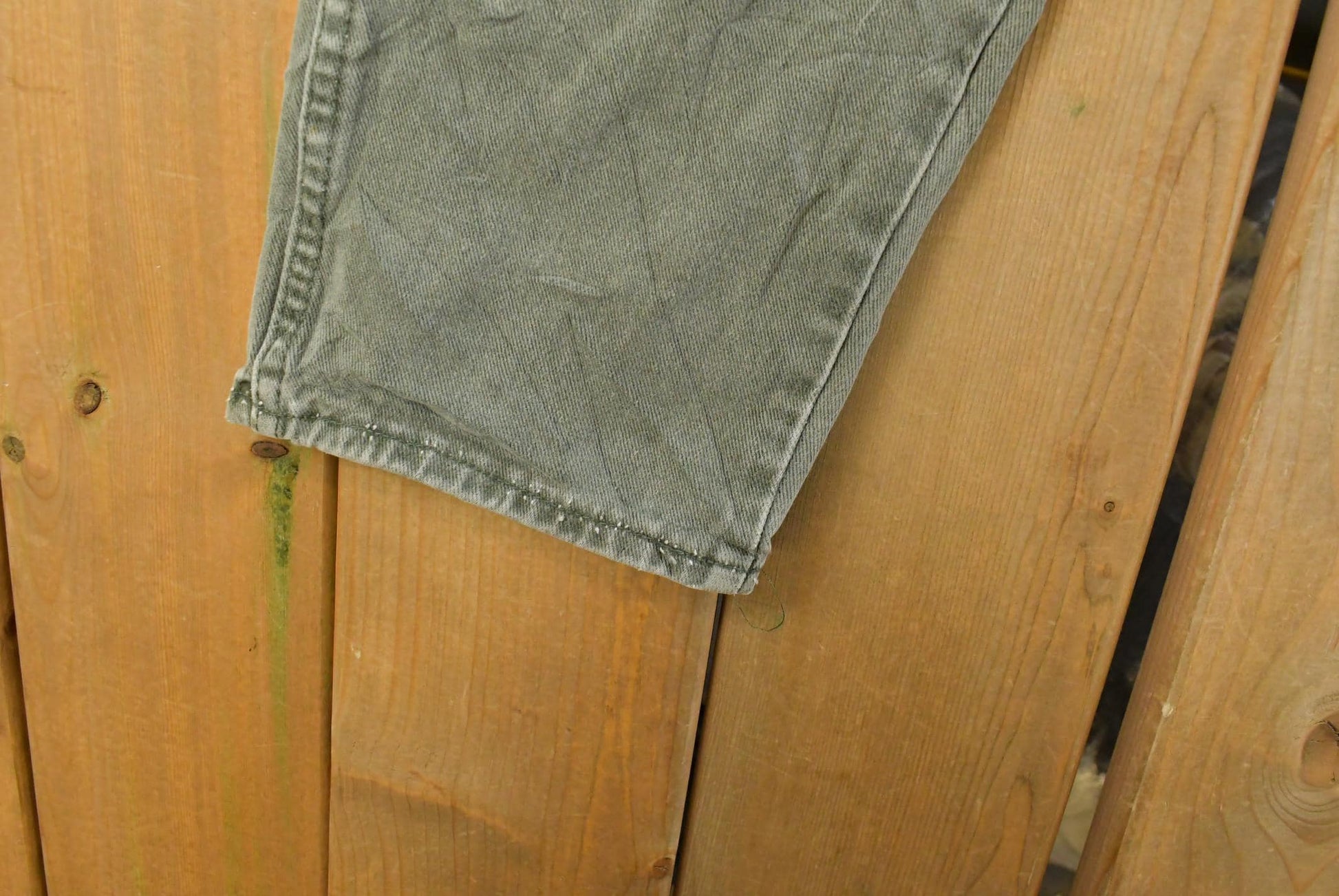 Vintage 90s Wrangler Green Denim Jeans, Men's 34x30 from propervintagecanada