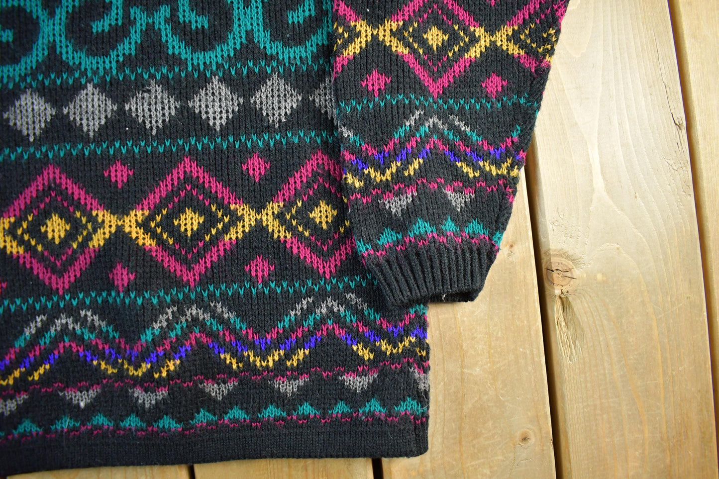 Vintage Alfred Dunner Knit Sweater Women's Medium from propervintagecanada