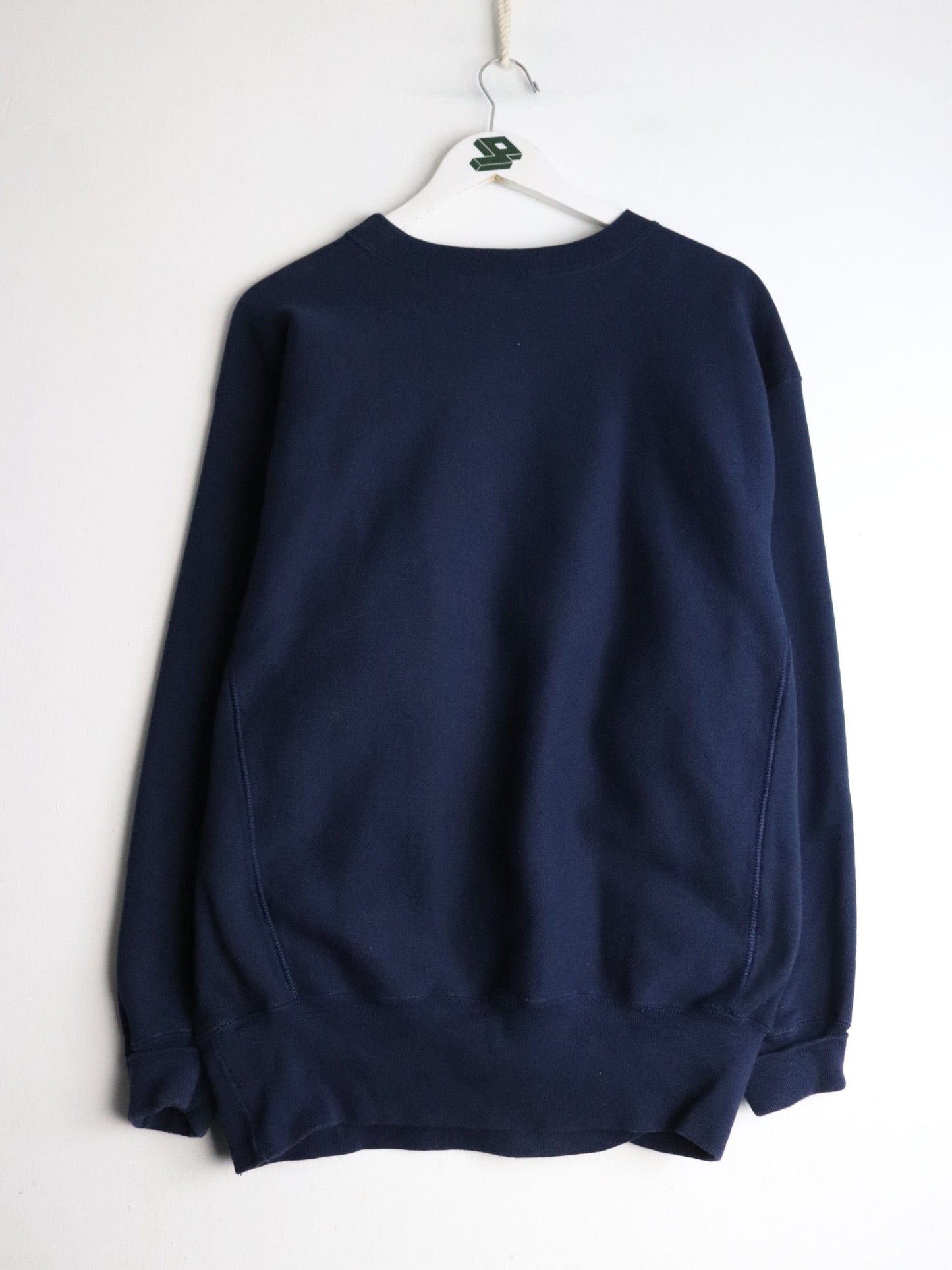 Vintage Alpha Omicron Pi Sweatshirt Mens Large Blue College from propervintagecanada