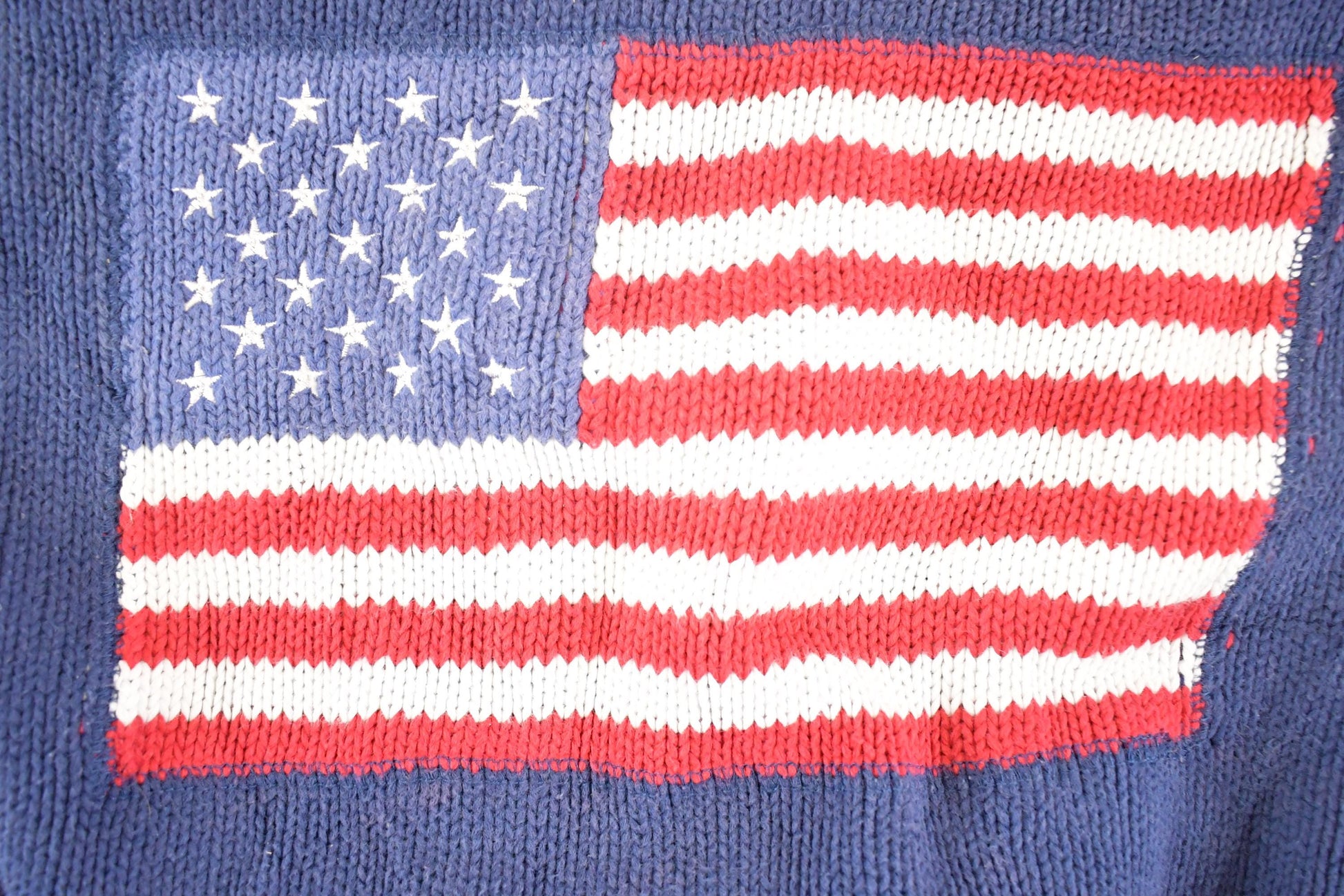 Vintage American Flag Knit Sweater, Y2K Patriotic Pullover, Women's Medium from propervintagecanada