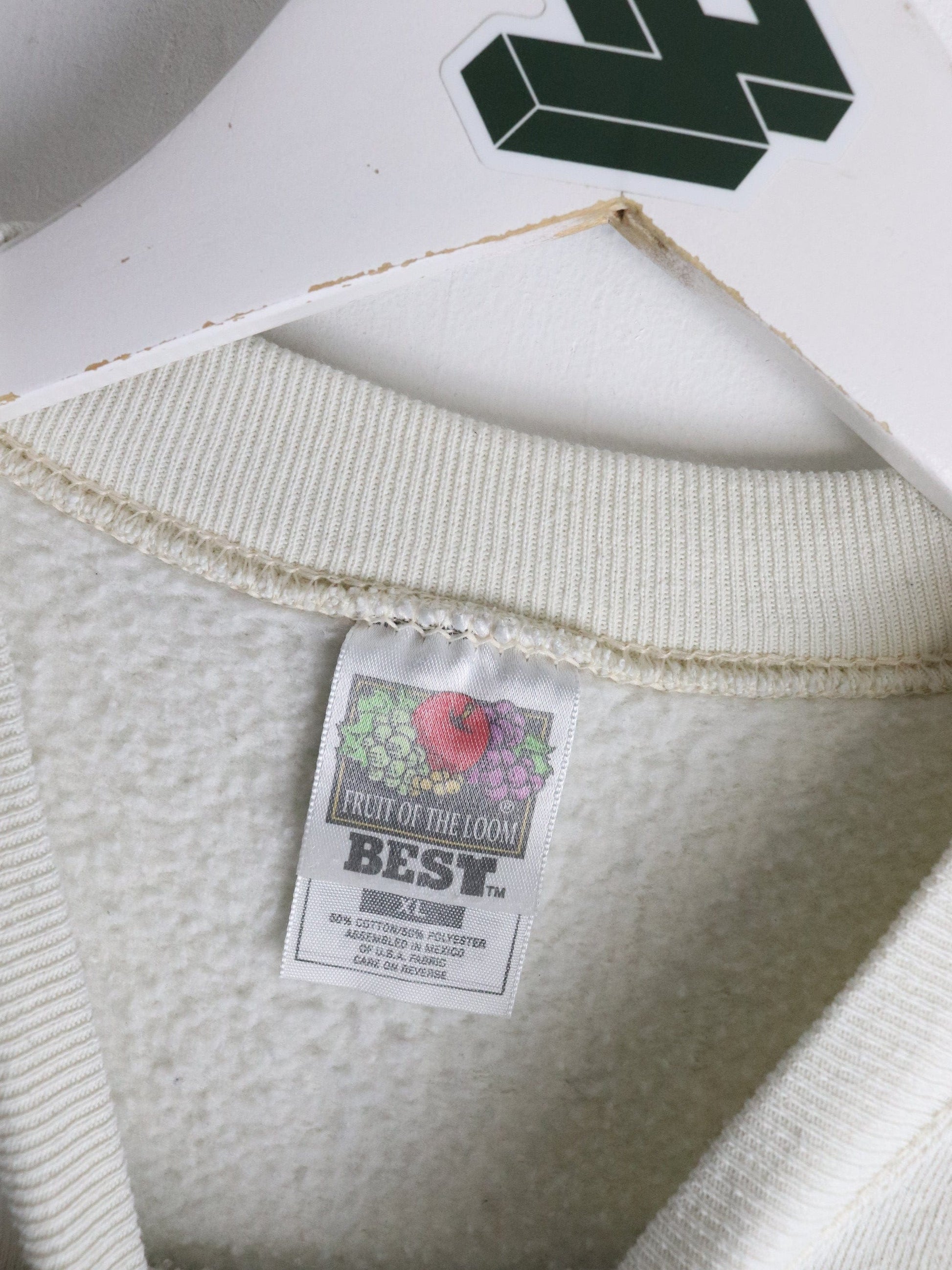 Vintage Anna Maria Island Sweatshirt Mens XL Beige from propervintagecanada