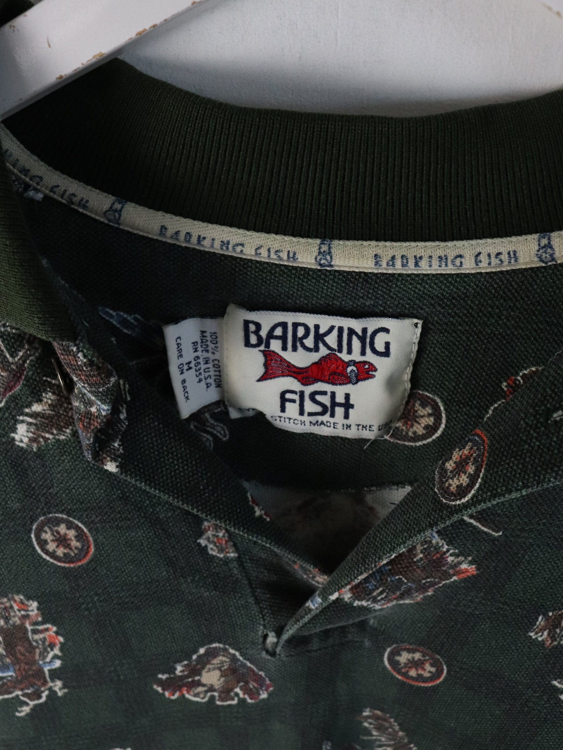 Vintage Barking Fish Shirt Mens Medium Green from propervintagecanada