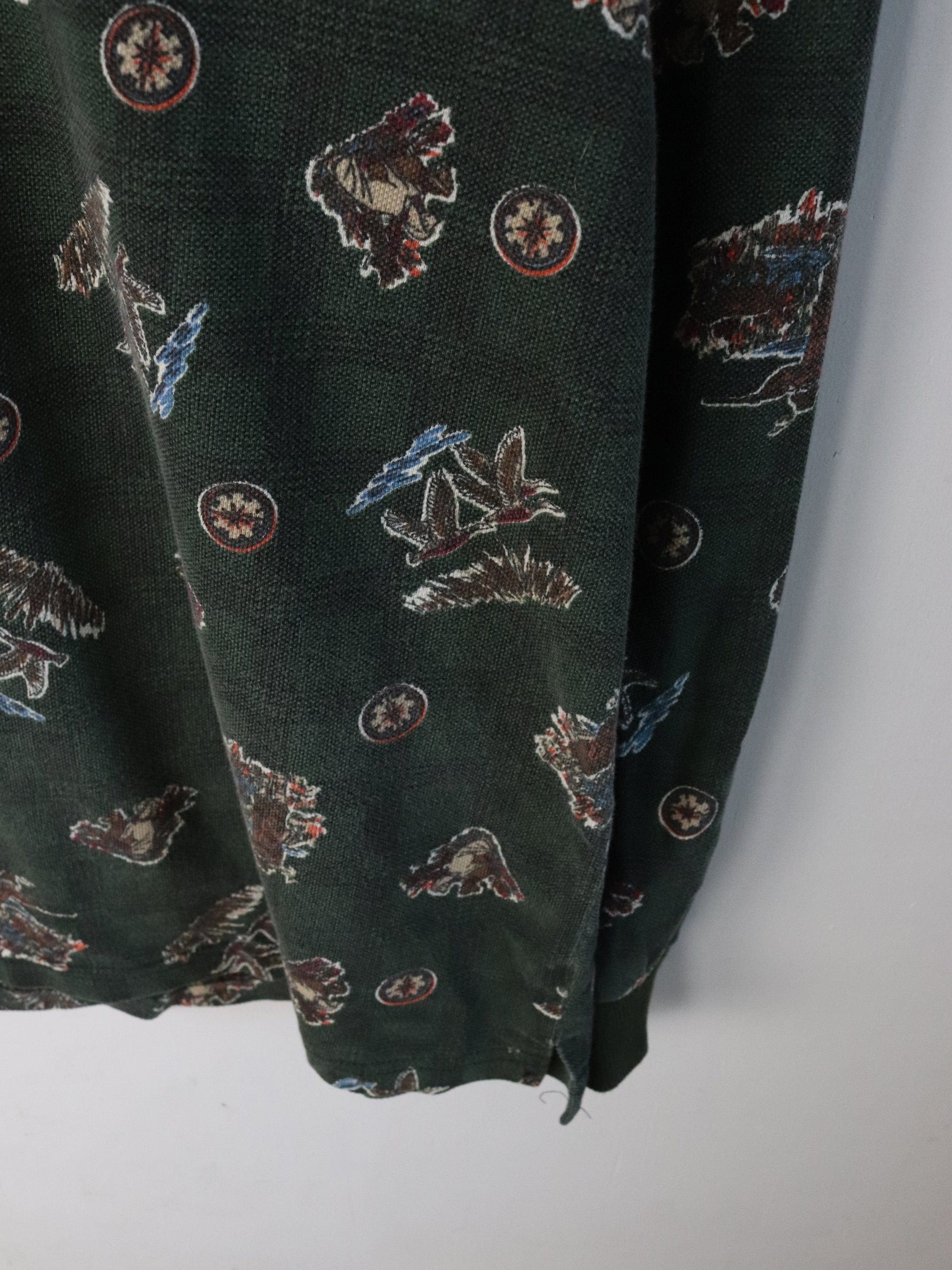 Vintage Barking Fish Shirt Mens Medium Green from propervintagecanada