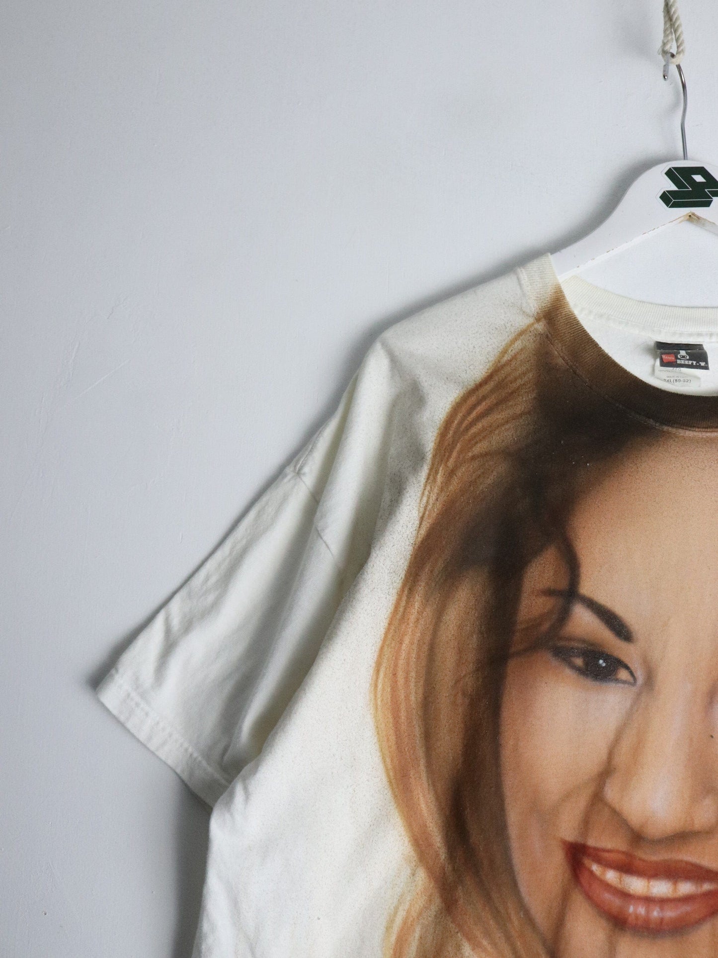 Vintage Big Face T Shirt Mens 2XL White from propervintagecanada