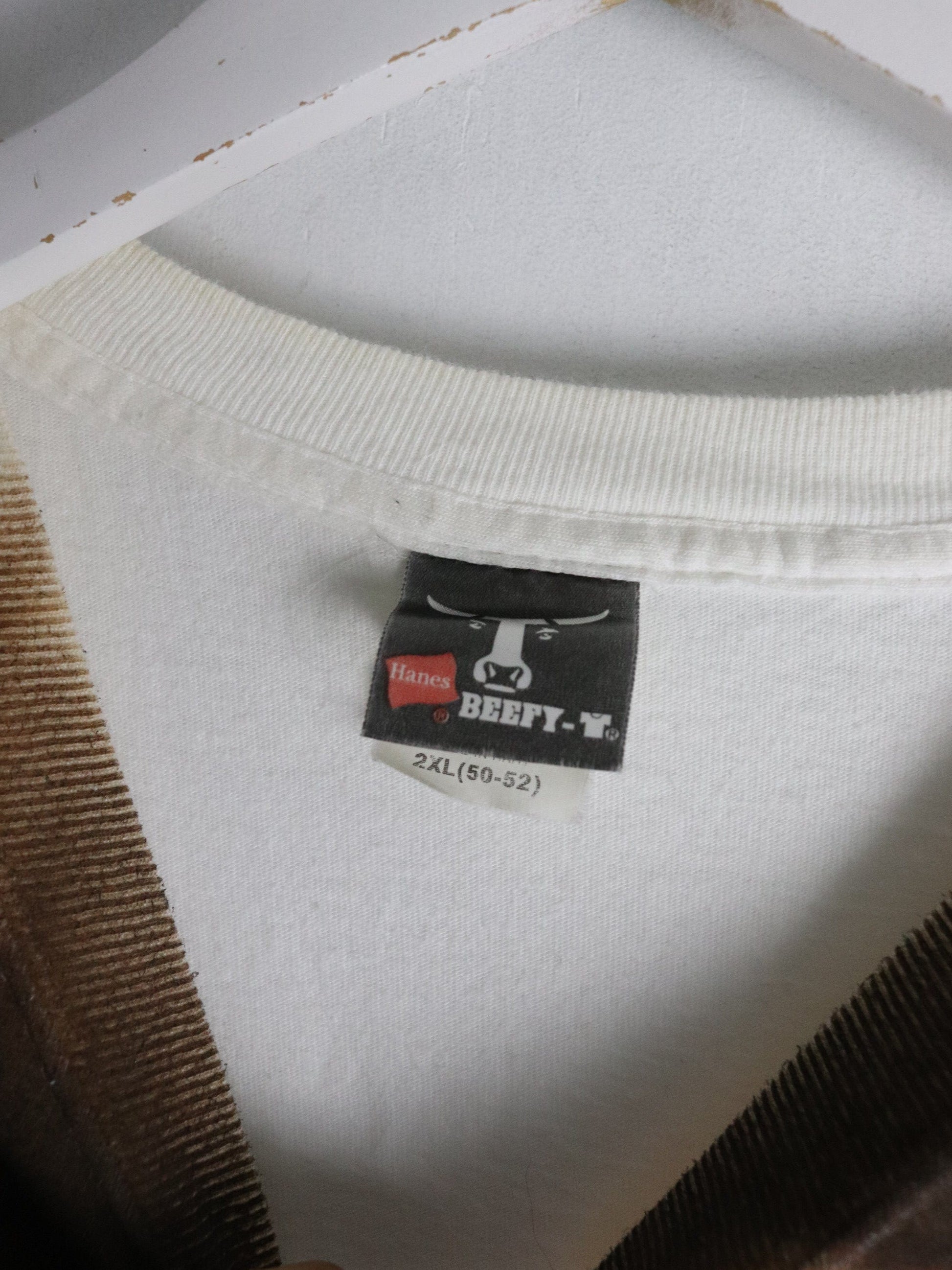 Vintage Big Face T Shirt Mens 2XL White from propervintagecanada