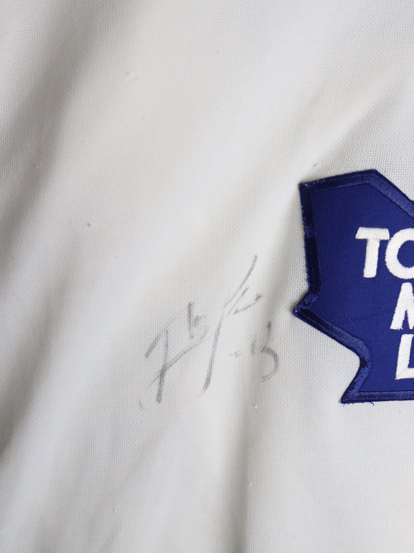 Vintage Bob Rouse Toronto Maple Leafs Hockey Jersey Youth L/XL White CCM Signed from propervintagecanada