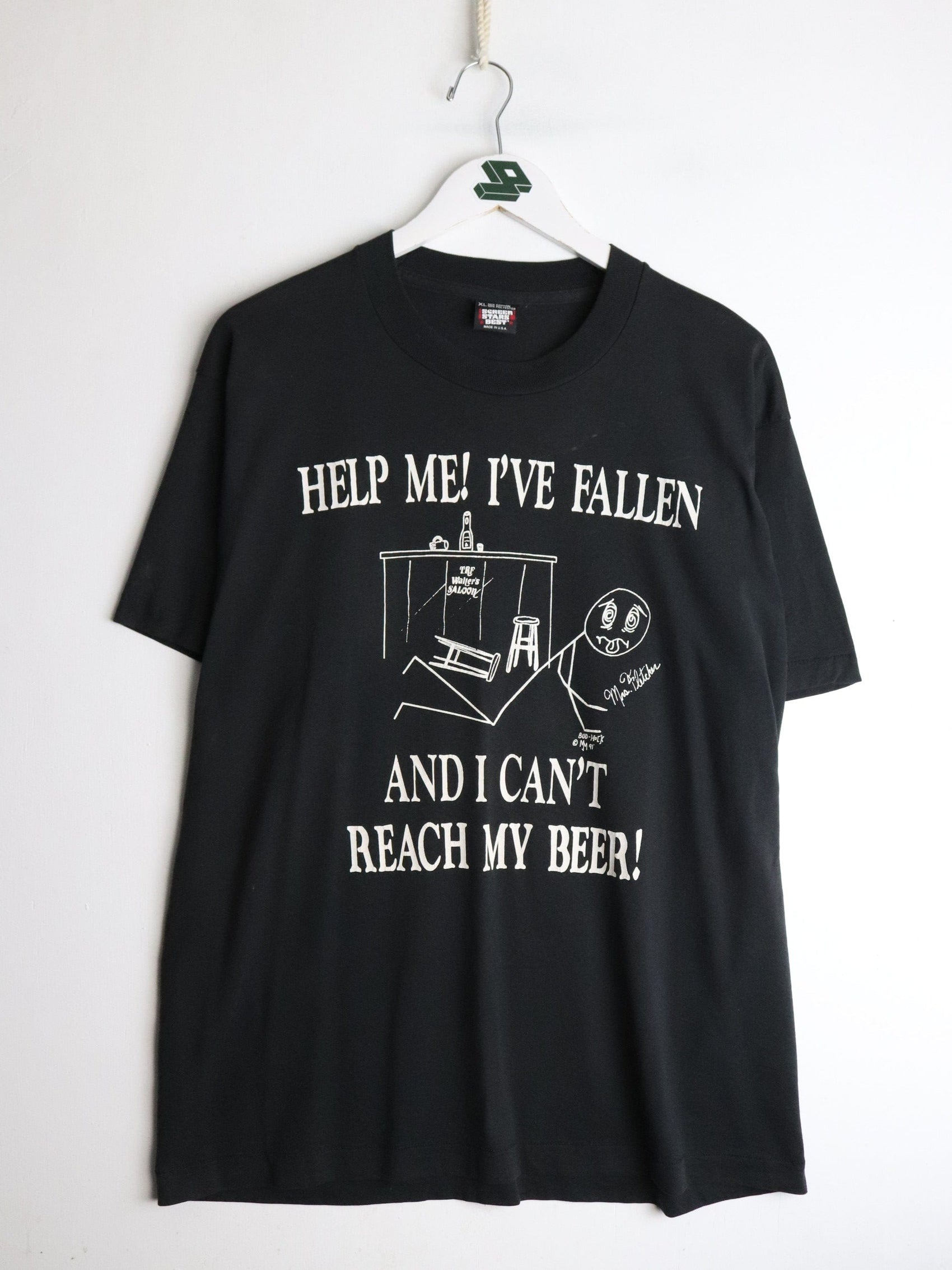 Vintage Can't Reach My Beer T Shirt Mens XL Black from propervintagecanada