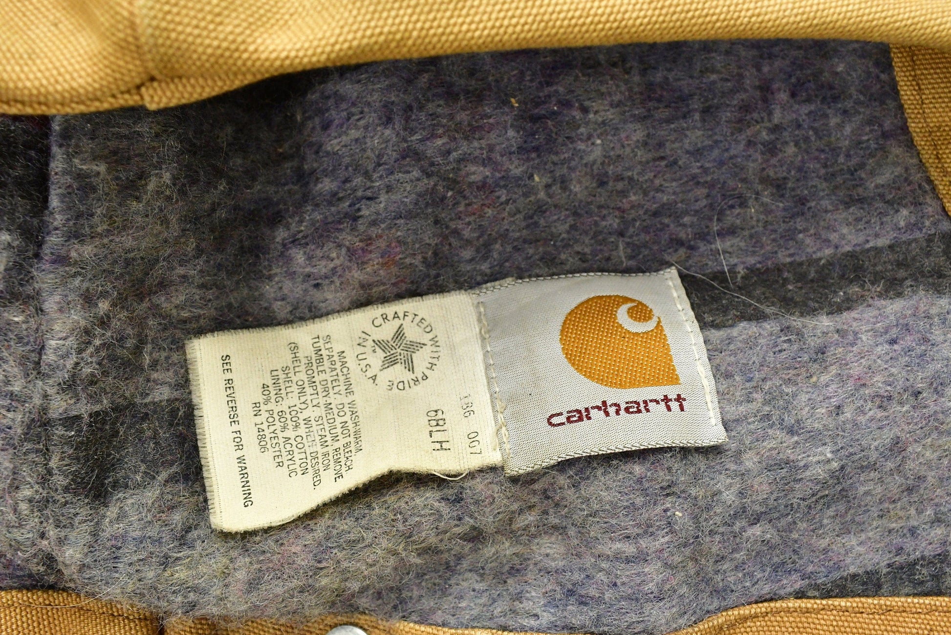 Vintage Carhartt Chore Coat Blanket Lined 1980s With Hood / Vintage Workwear / Streetwear / Made In USA / 90s / Distressed Carhartt from propervintagecanada