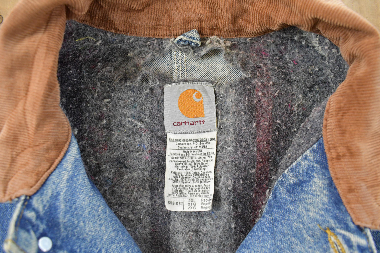 Vintage Carhartt Denim Chore Jacket Blanket Lined Jacket Men's 2XL from propervintagecanada