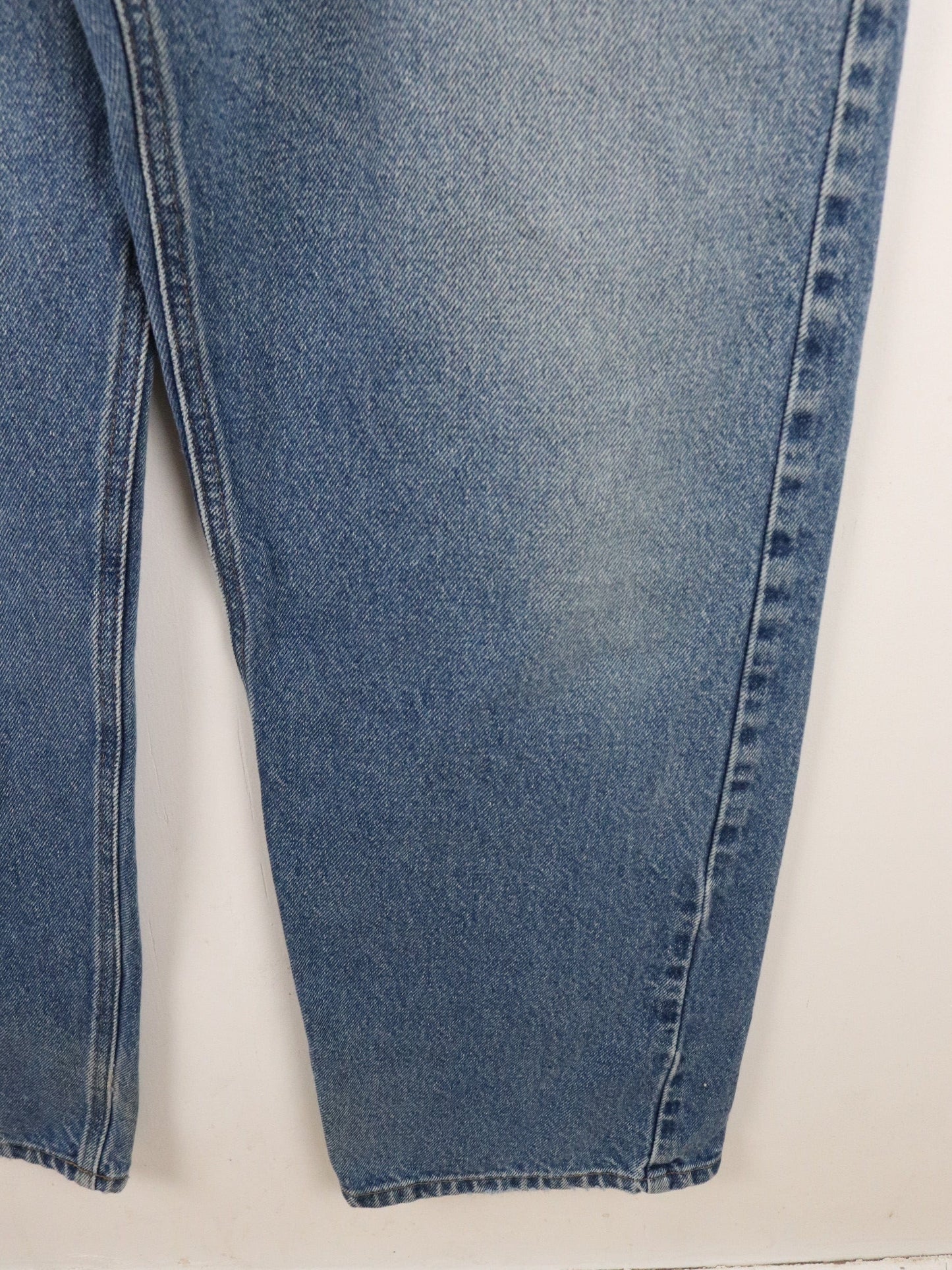Vintage Carhartt Denim Jeans Mens 36 x 30 Blue Relaxed Fit from propervintagecanada