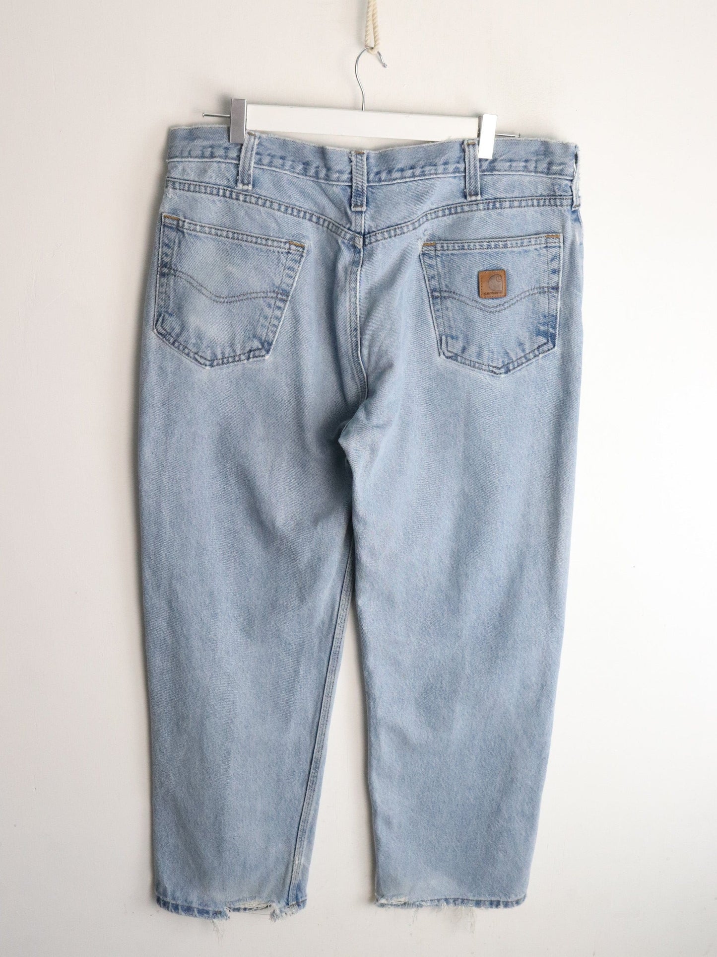 Vintage Carhartt Denim Jeans Mens 38 x 30 Blue from propervintagecanada