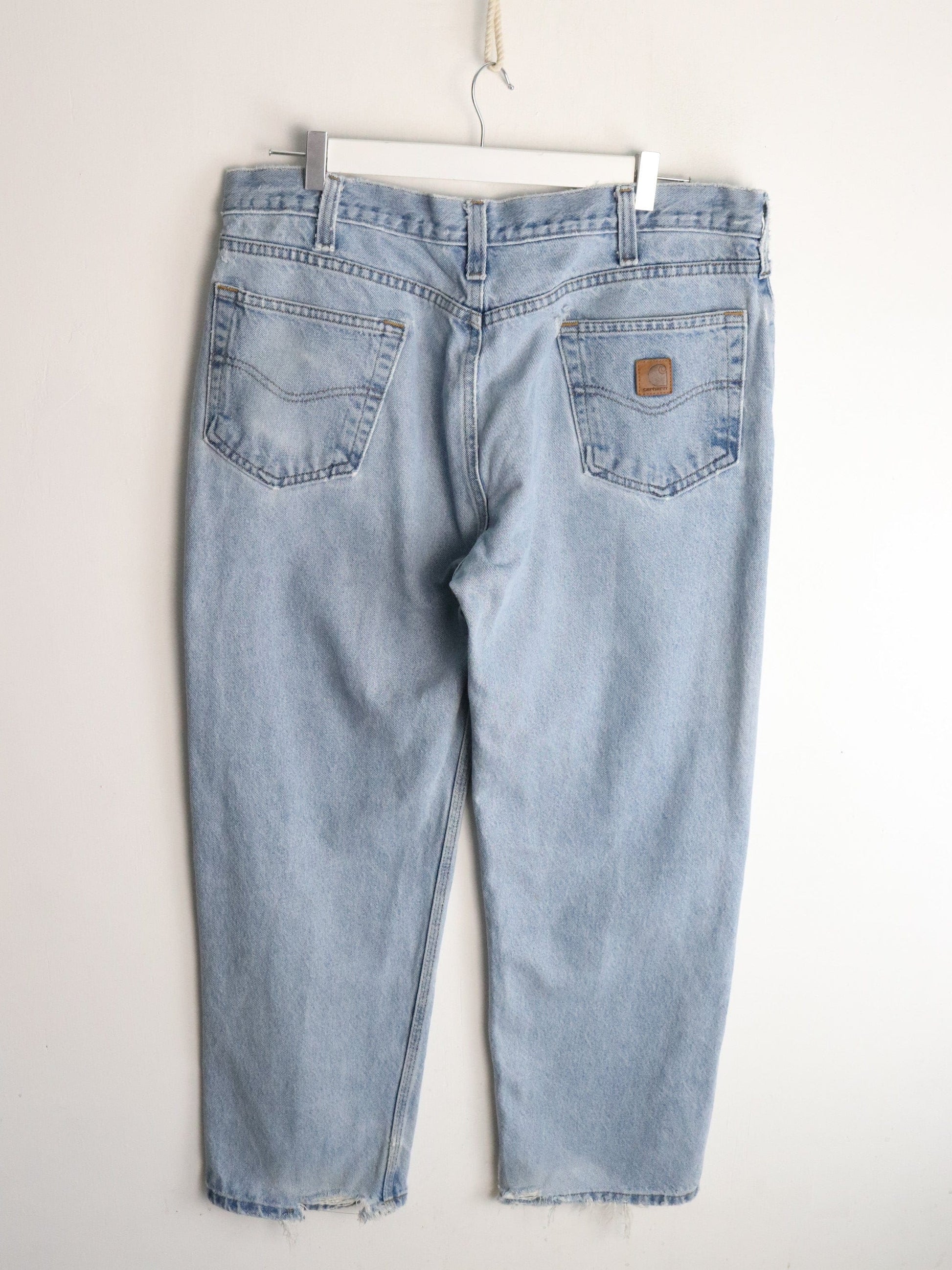 Vintage Carhartt Denim Jeans Mens 38 x 30 Blue from propervintagecanada