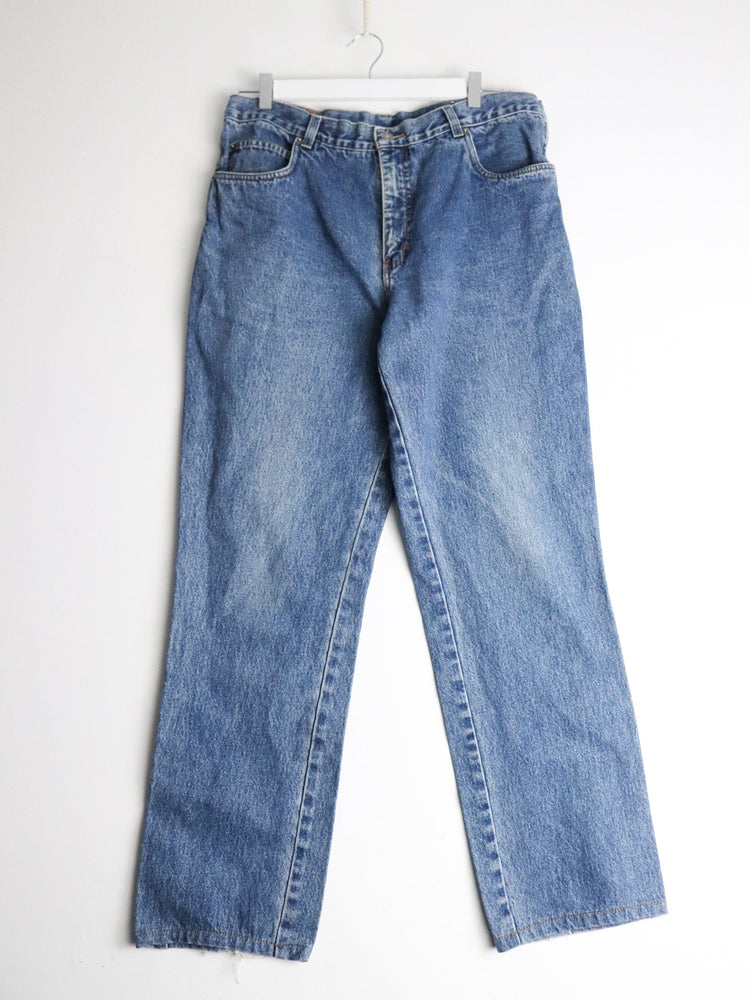 Vintage Chaps Ralph Lauren Pants Fits Mens 35 x 31 Blue Denim Jeans from propervintagecanada