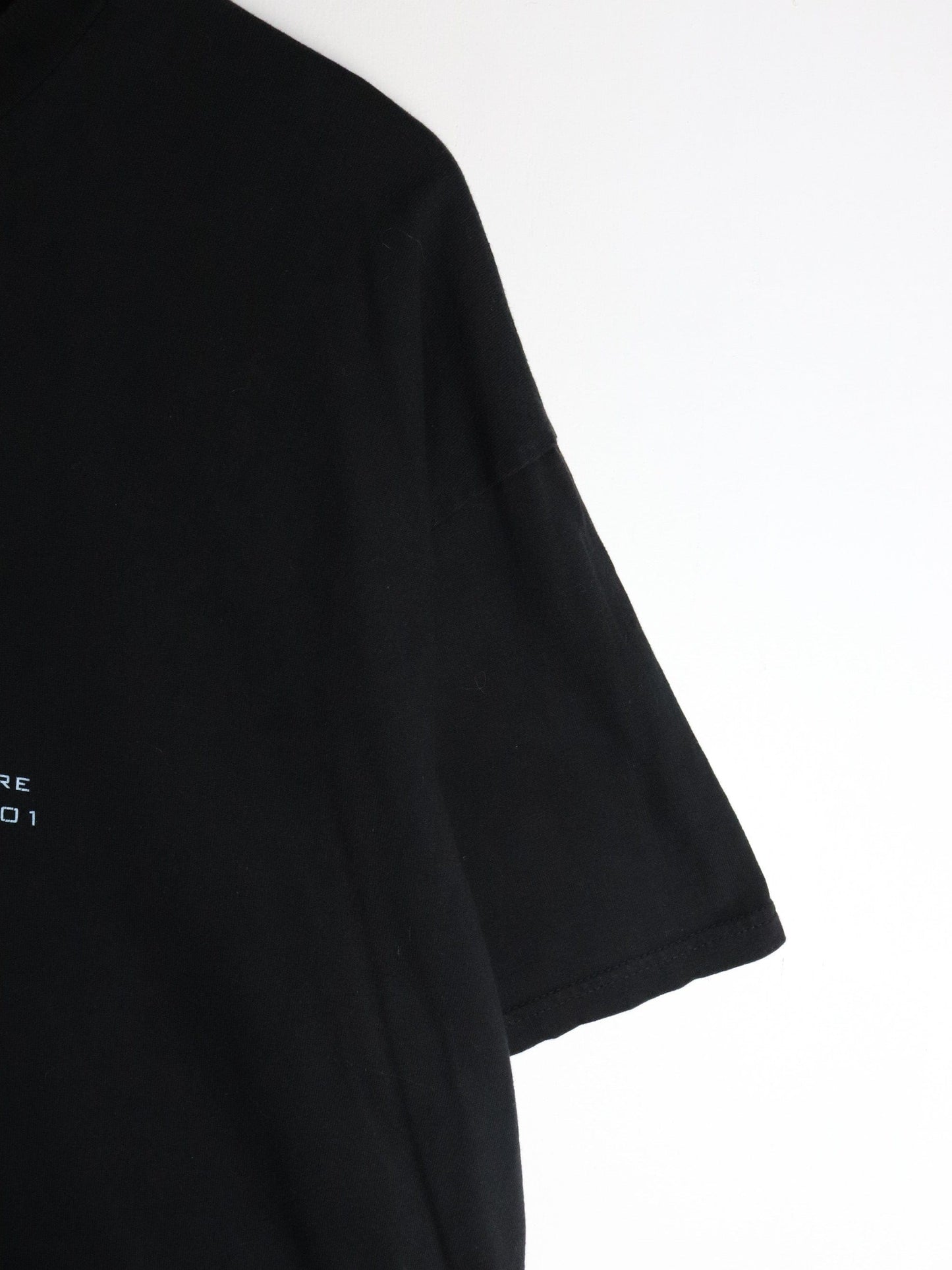 Vintage Chicago's Goodman Theatre T Shirt Mens XL Black from propervintagecanada