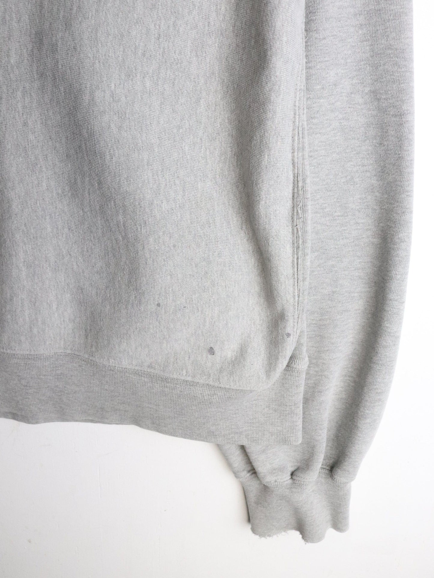 Vintage Chicago School of Business Sweatshirt Mens Medium Grey from propervintagecanada