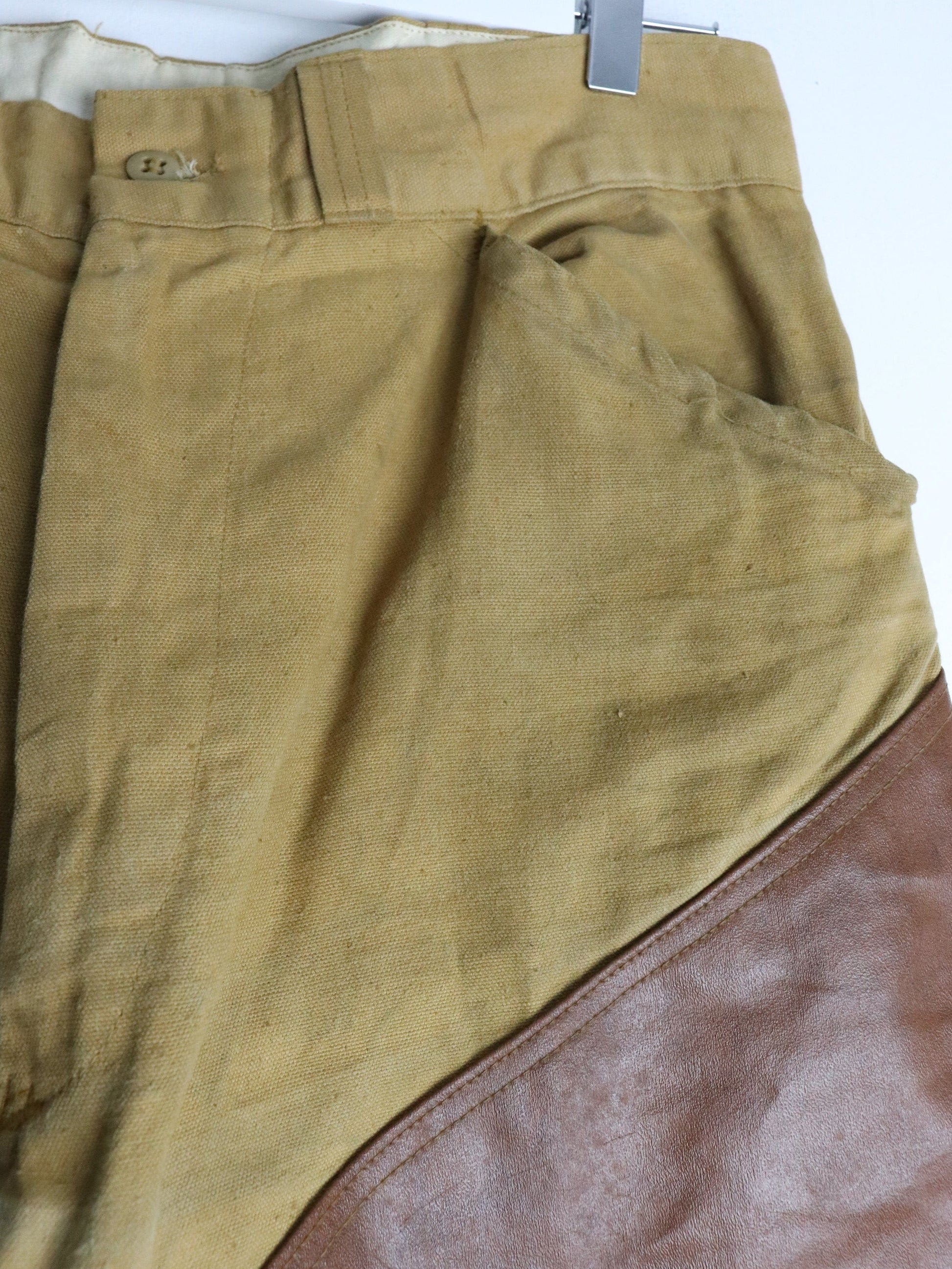 Vintage Chief Pants Mens 31 x 27 Brown Leather Brush Outdoors from propervintagecanada