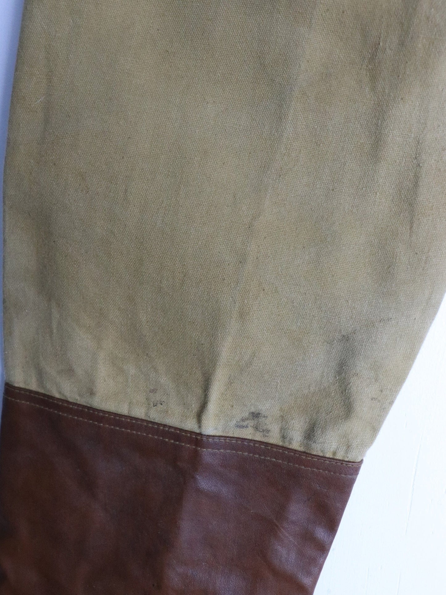 Vintage Chief Pants Mens 31 x 27 Brown Leather Brush Outdoors from propervintagecanada