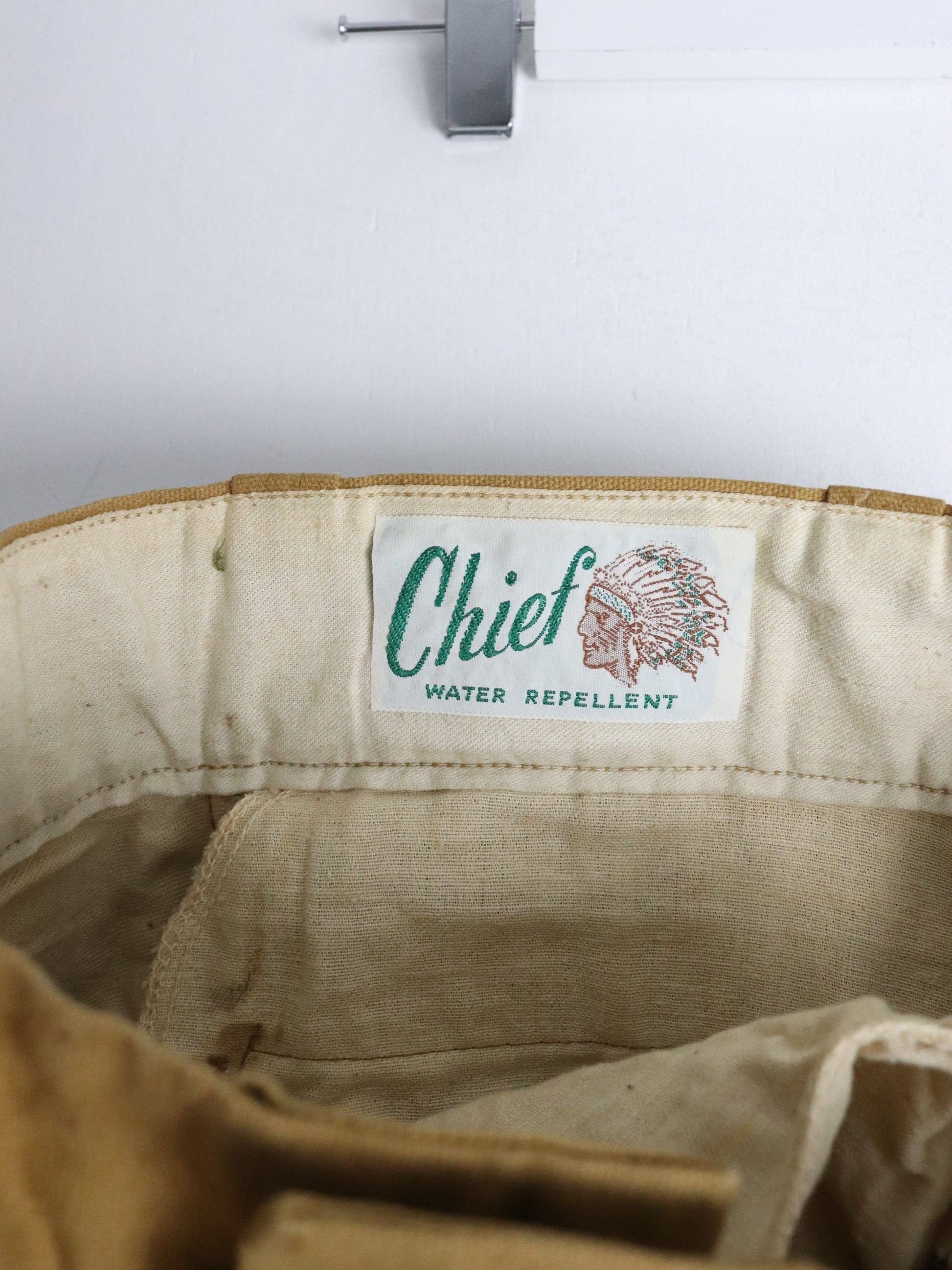Vintage Chief Pants Mens 31 x 27 Brown Leather Brush Outdoors from propervintagecanada