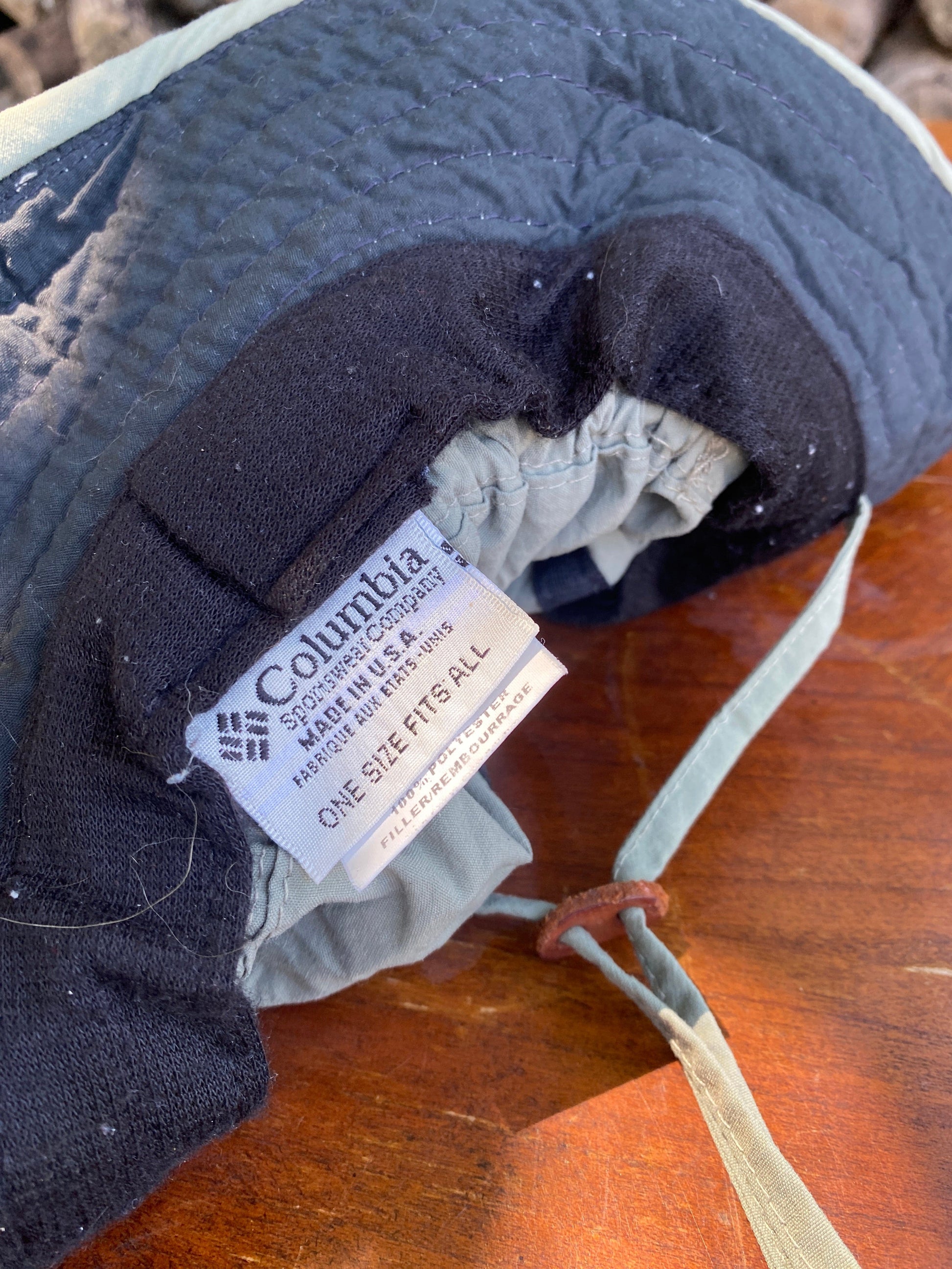 Vintage Columbia Bucket Hat Adult Green from propervintagecanada