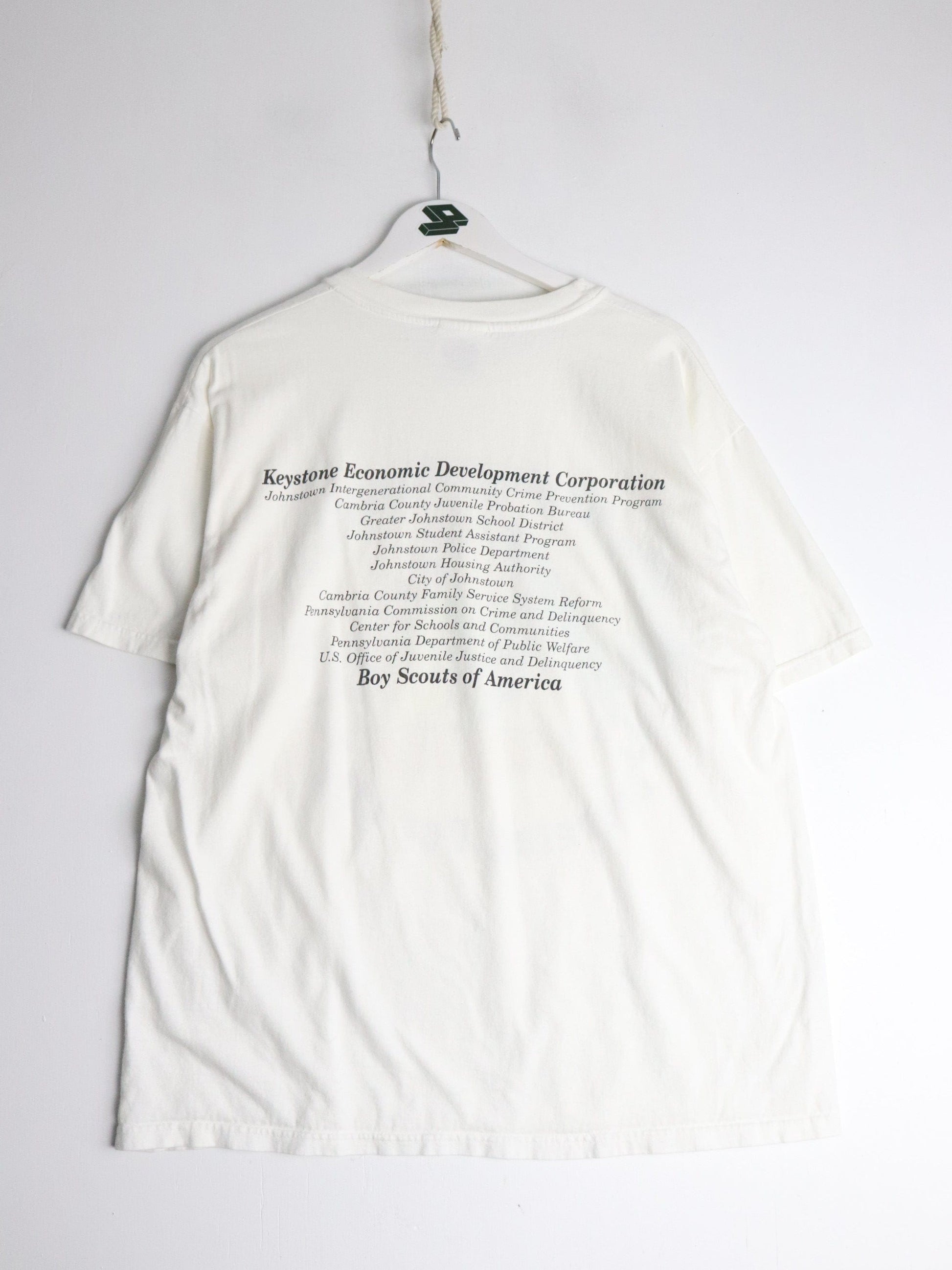 Vintage Communities That Care T Shirt Mens Large White 90s from propervintagecanada