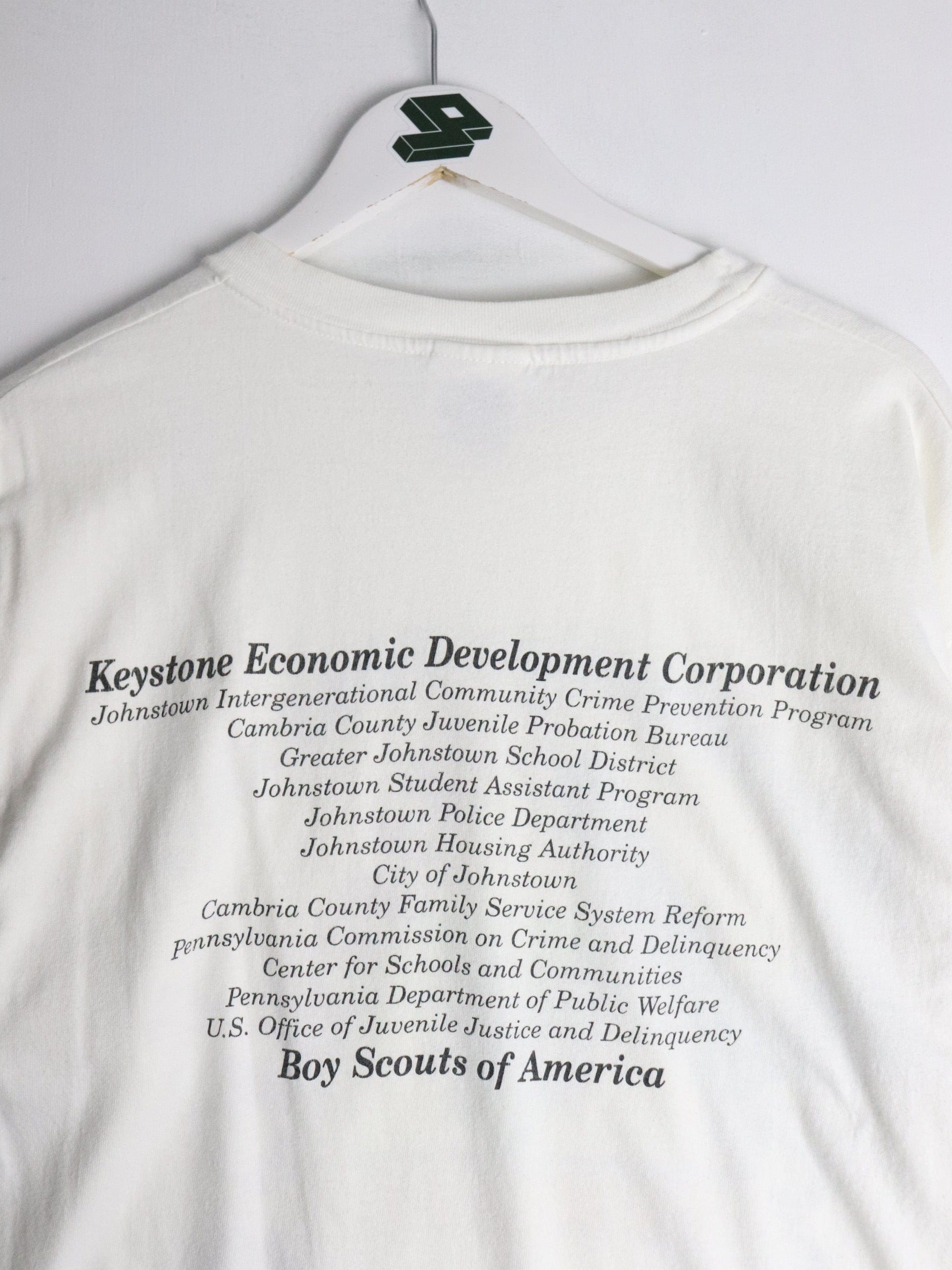 Vintage Communities That Care T Shirt Mens Large White 90s from propervintagecanada