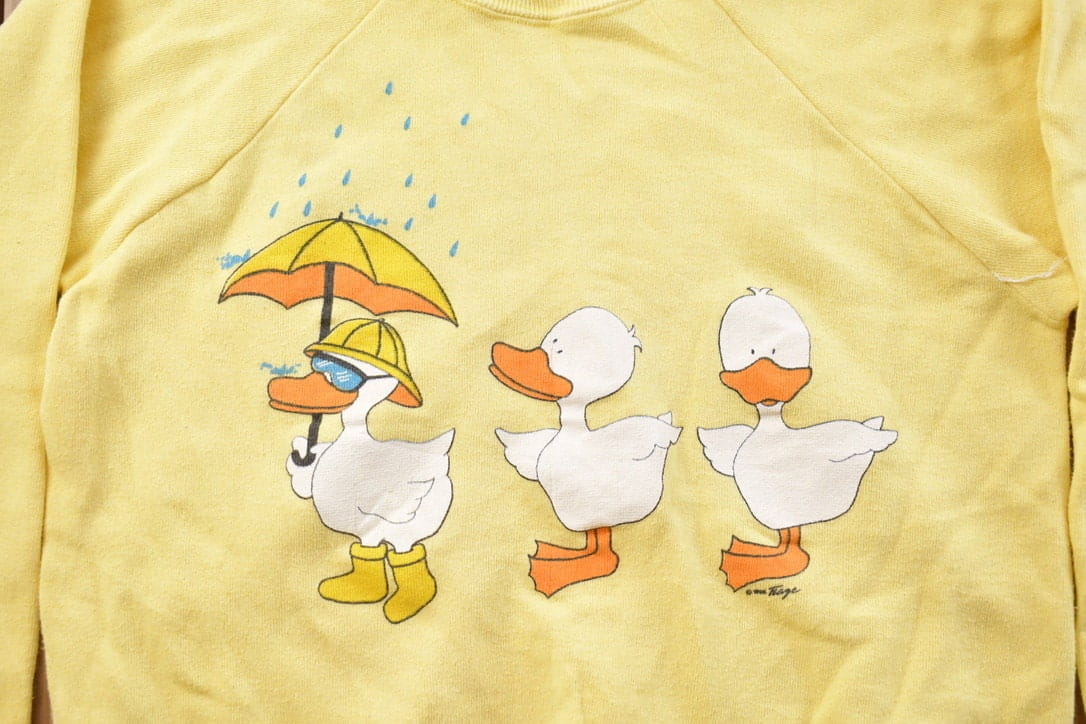 Vintage Cute Ducks Crewneck Sweatshirt Women's XS from propervintagecanada