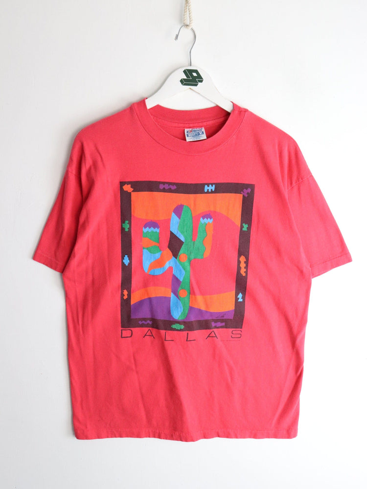 Vintage Dallas T Shirt Mens Large Red from propervintagecanada