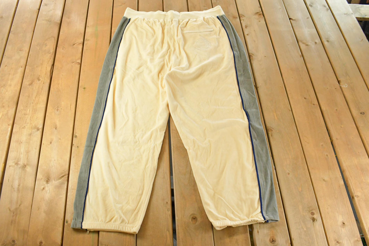 Vintage Deadstock Y2K Genetix Embroidered Velour Sweater & Sweatpants Set Men's 3XL from propervintagecanada