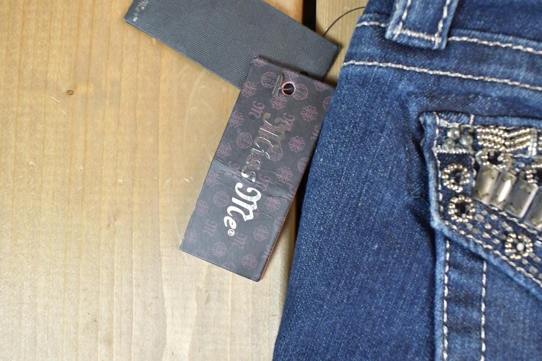 Vintage Deadstock Y2K Miss Me Bedazzled Low Rise Jeans Size 26x31 / Boot Cut Jeans / Y2K Style / Embroidered Jeans / 2000s from propervintagecanada