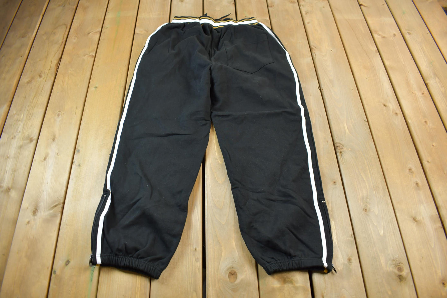 Vintage Deadstock Y2K Sean John Embroidered Sweater & Pants Set Size XL from propervintagecanada