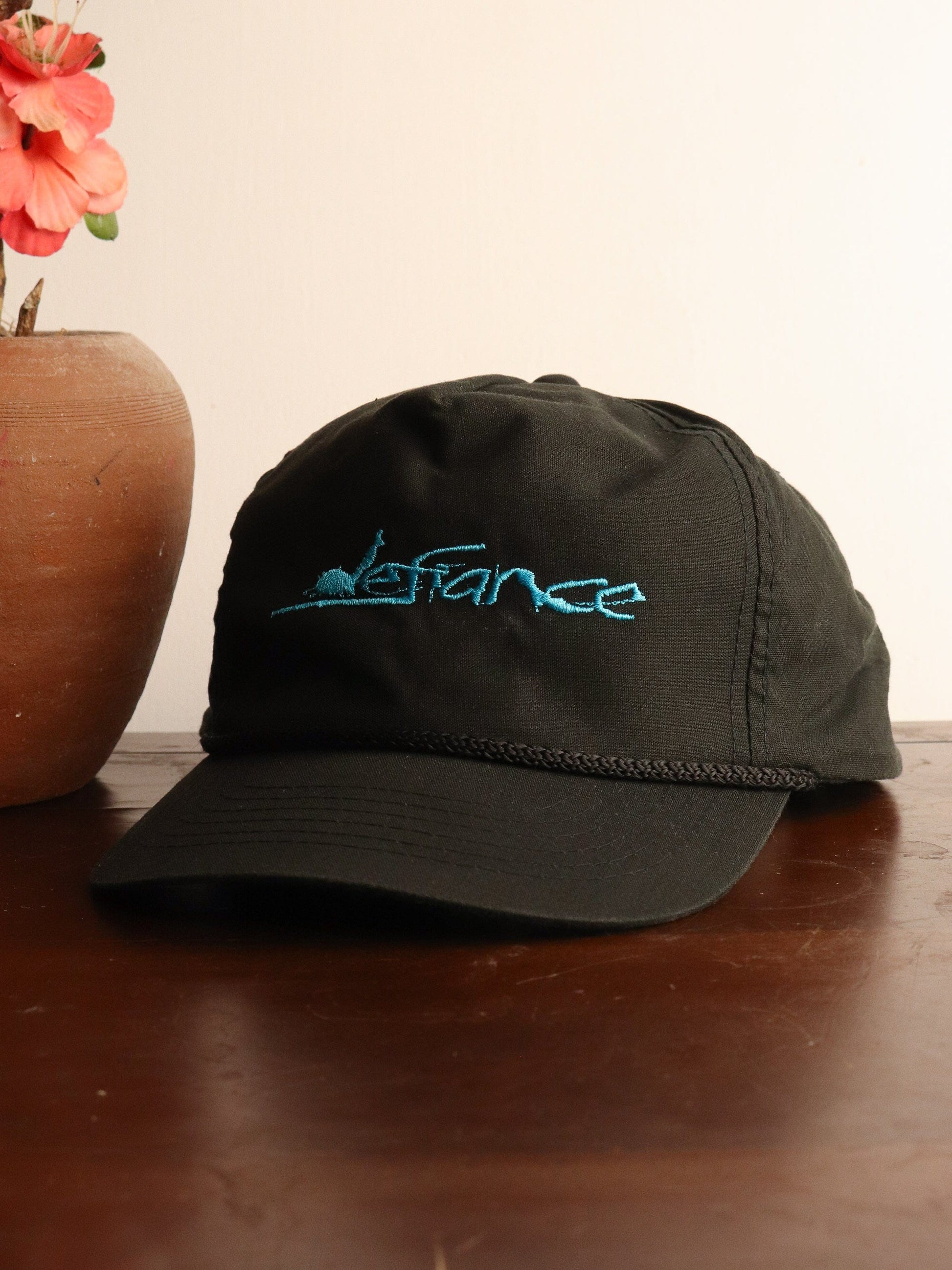 Vintage Defiance Hat Adult Black Snap Back from propervintagecanada
