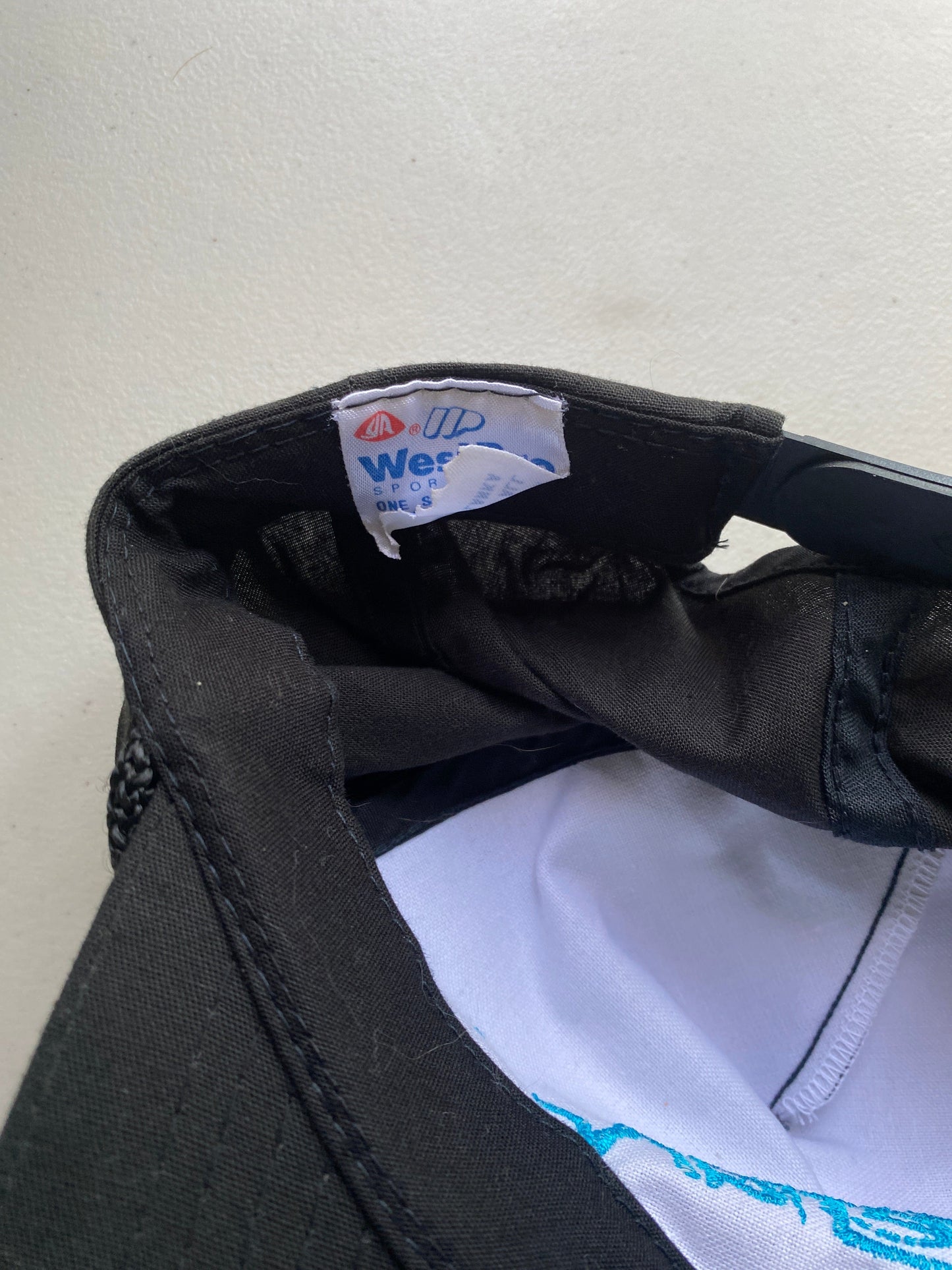 Vintage Defiance Hat Adult Black Snap Back from propervintagecanada