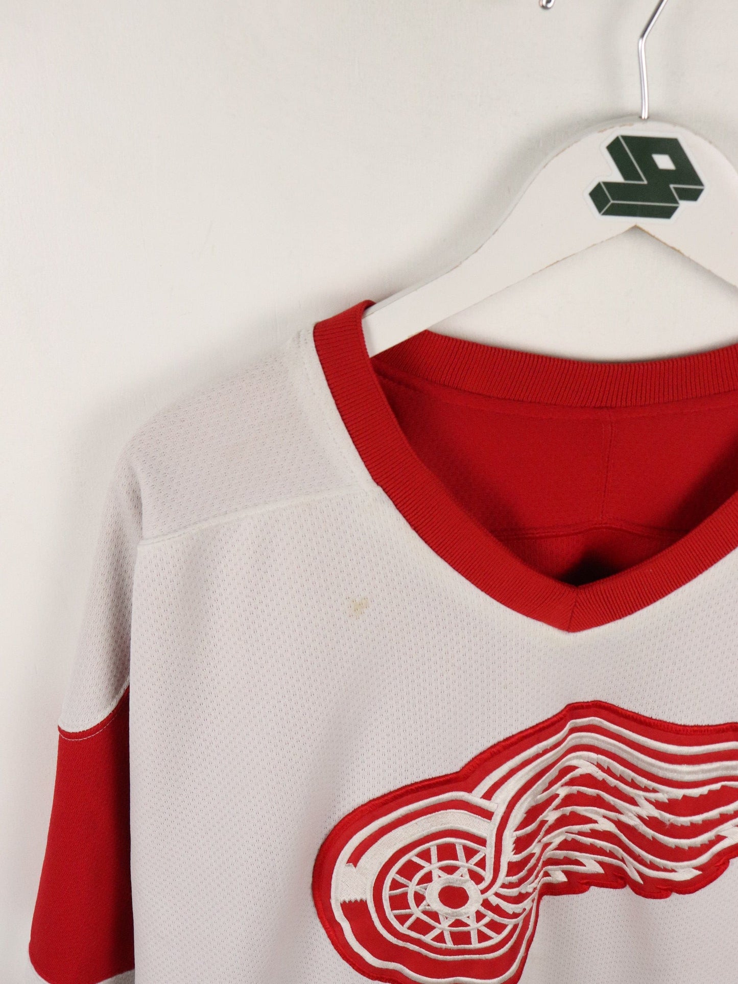 Vintage Detroit Red Wings Reversible Hockey Jersey Mens XL from propervintagecanada