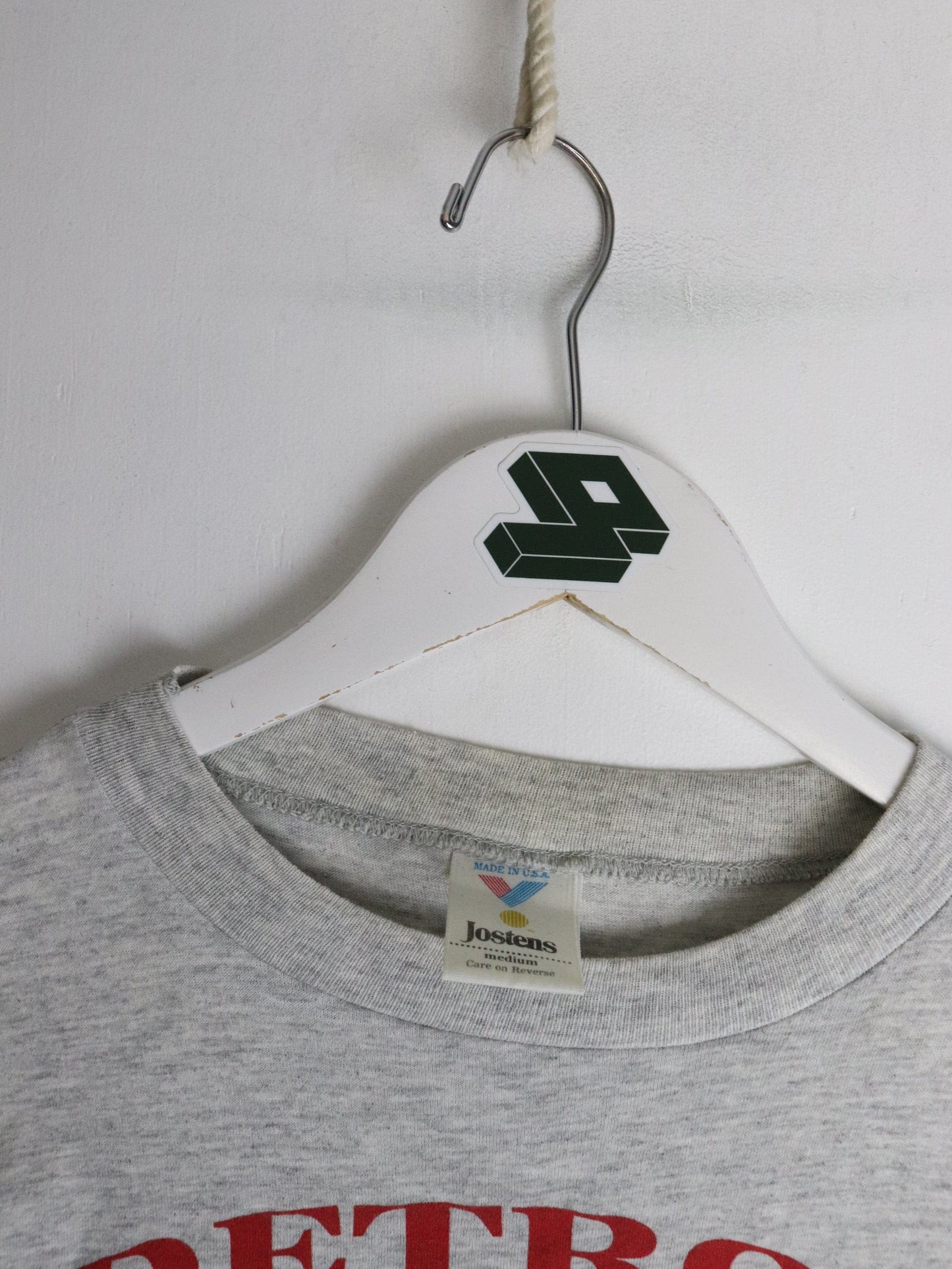 Vintage Detroit Red Wings T Shirt Mens Medium Grey from propervintagecanada