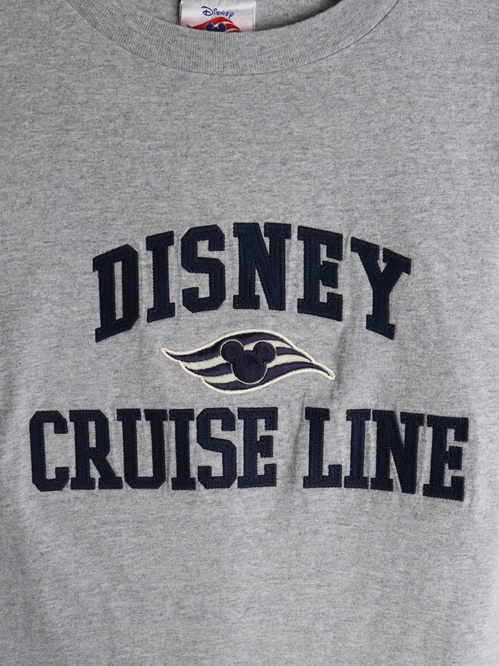 Vintage Disney T Shirt Mens Medium Grey Cruise Line from propervintagecanada
