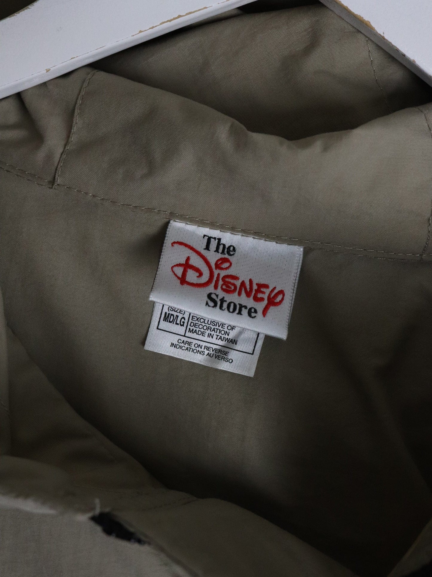 Vintage Disney Windbreaker Mens Medium Beige Anorak from propervintagecanada