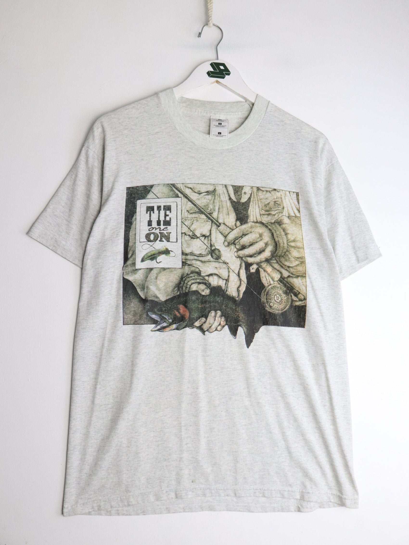 Vintage Fishing T Shirt Mens Large Grey