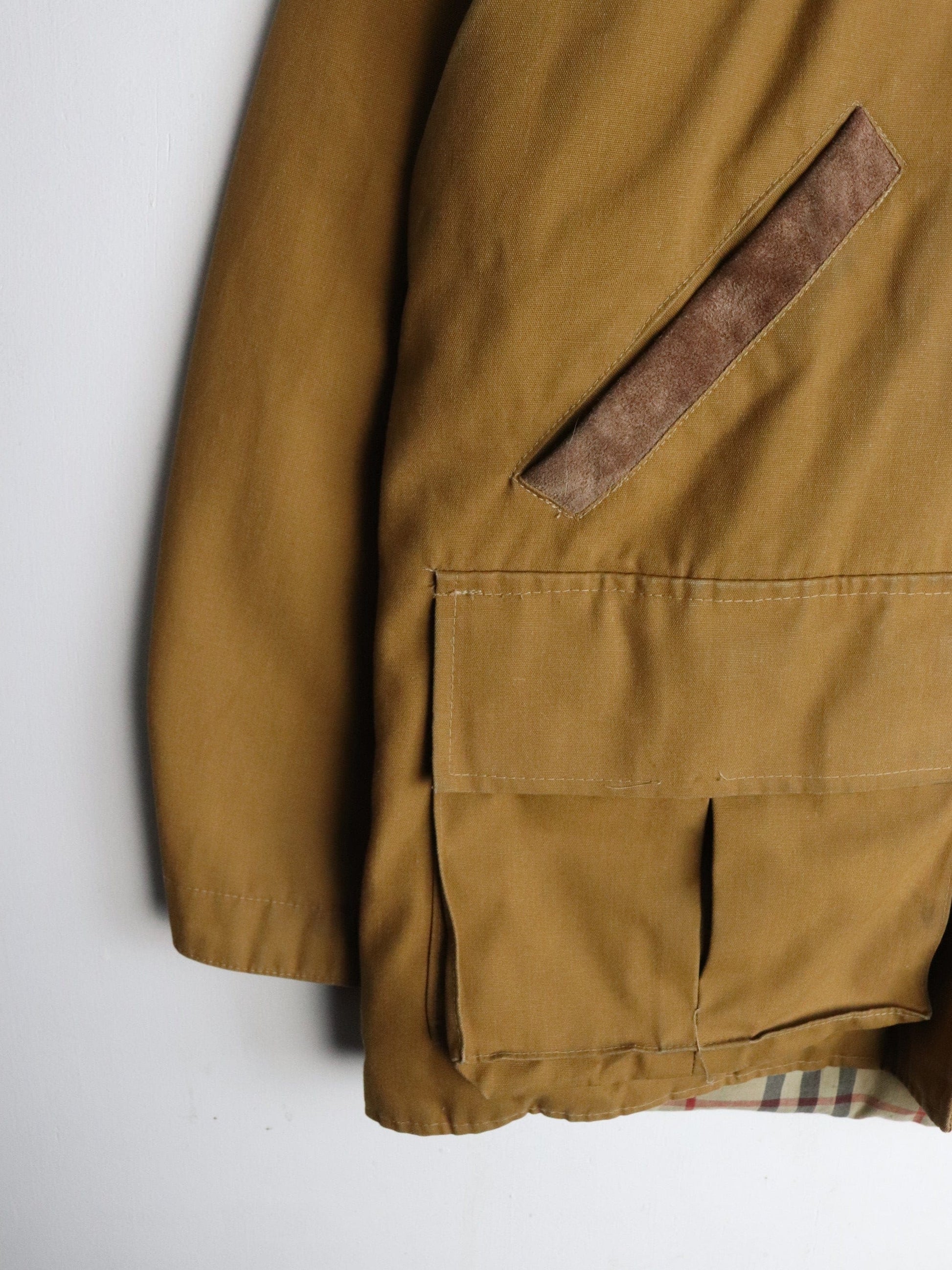 Vintage Game Winner Jacket Mens Medium Brown Hunting from propervintagecanada