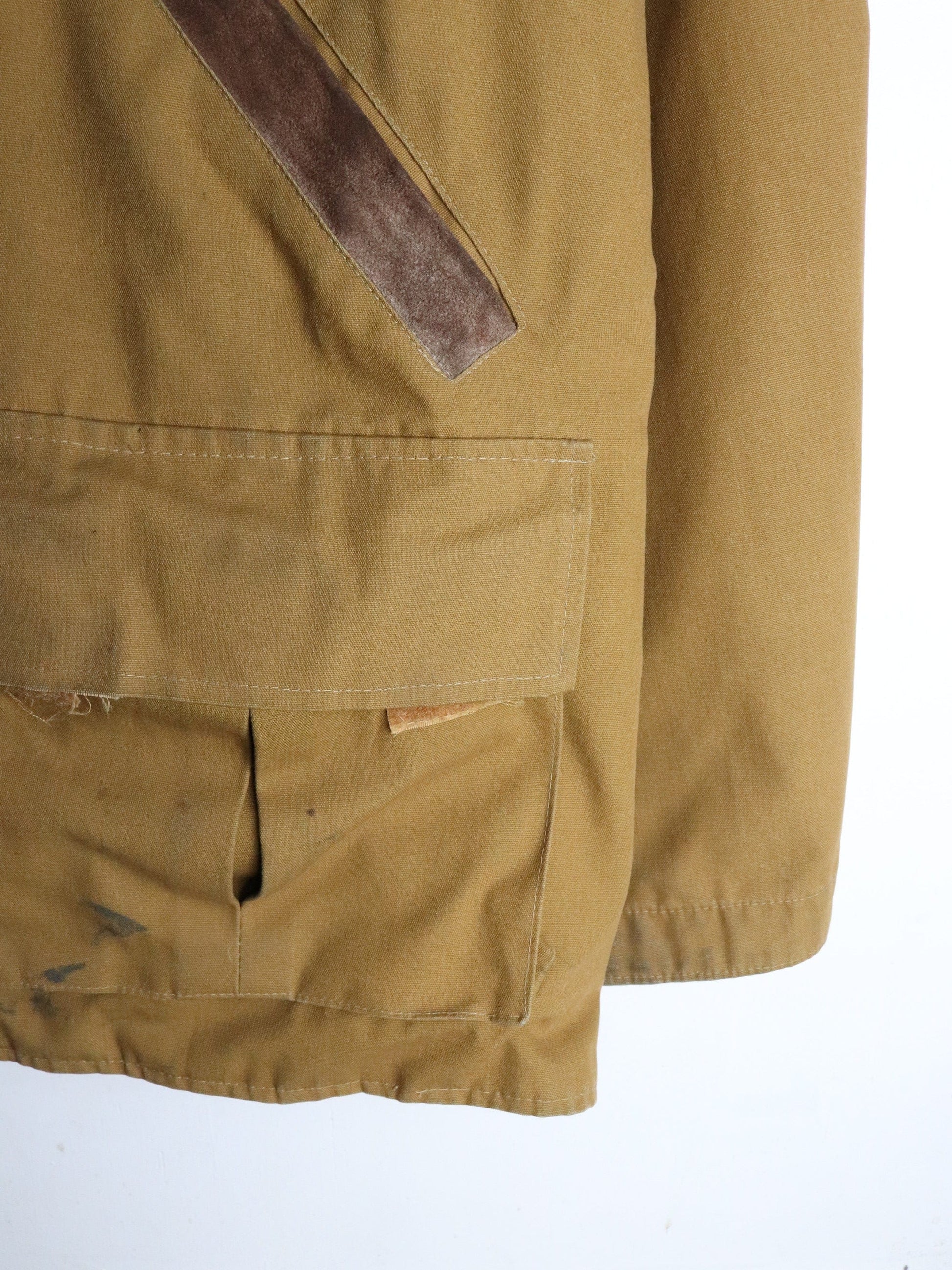 Vintage Game Winner Jacket Mens Medium Brown Hunting from propervintagecanada