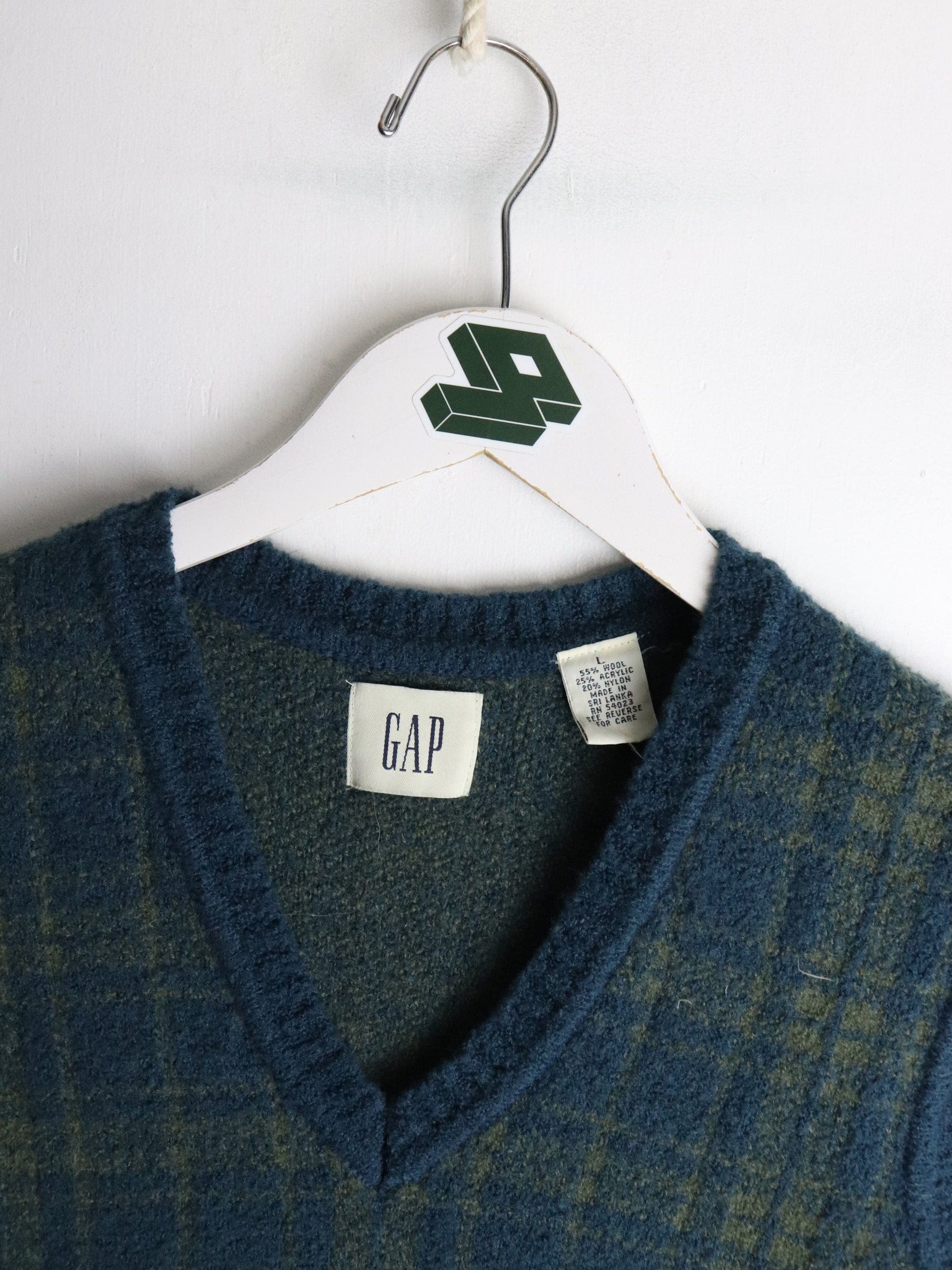 Vintage Gap Knit Sweater Mens Small Blue Wool from propervintagecanada