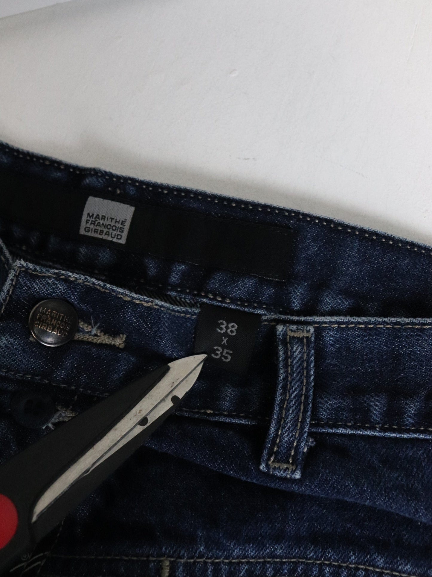 Vintage Girbaud Denim Jeans Mens 38 x 35 Blue from propervintagecanada