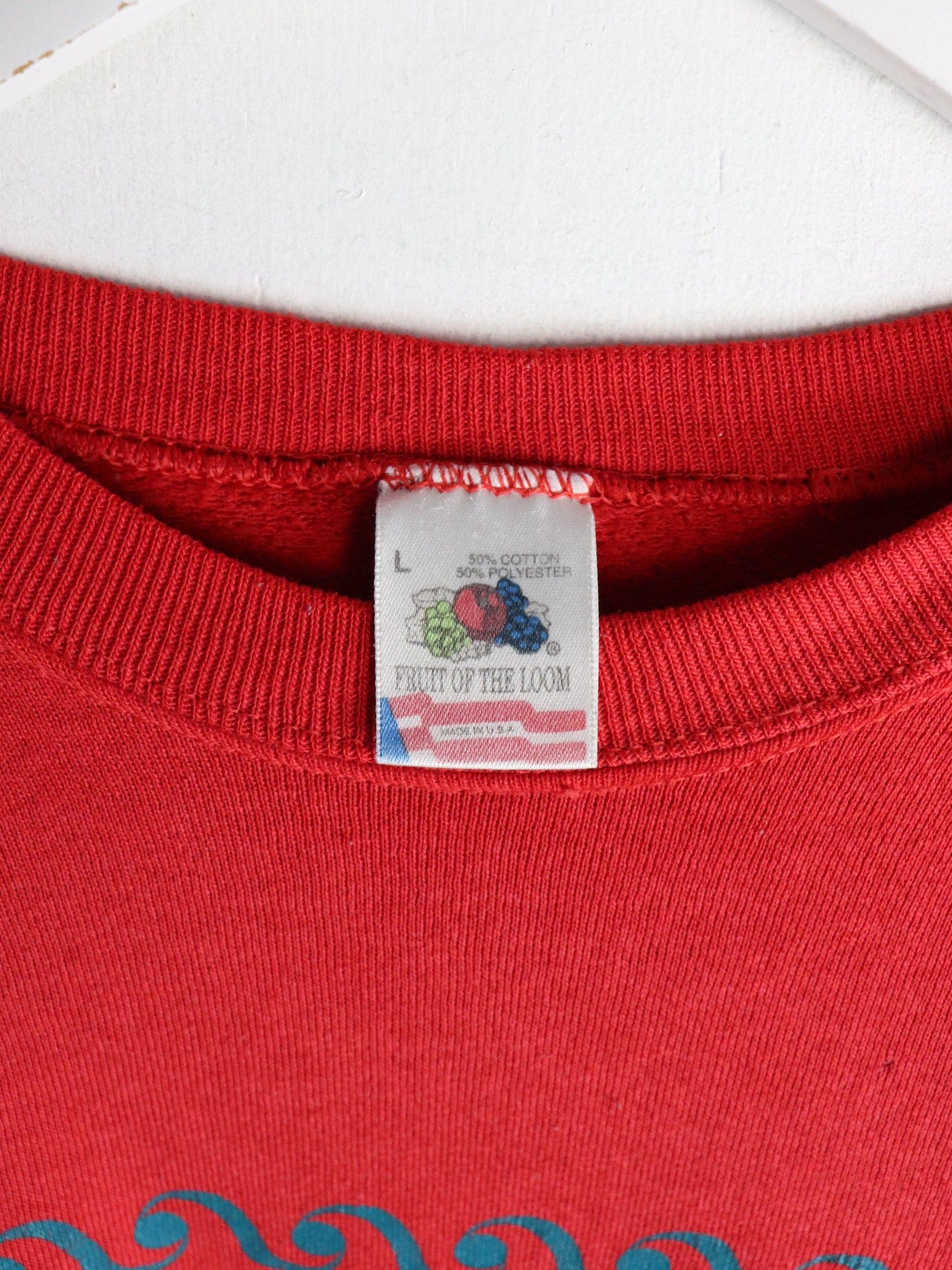 Vintage Grandma Sweatshirt Mens Small Red from propervintagecanada