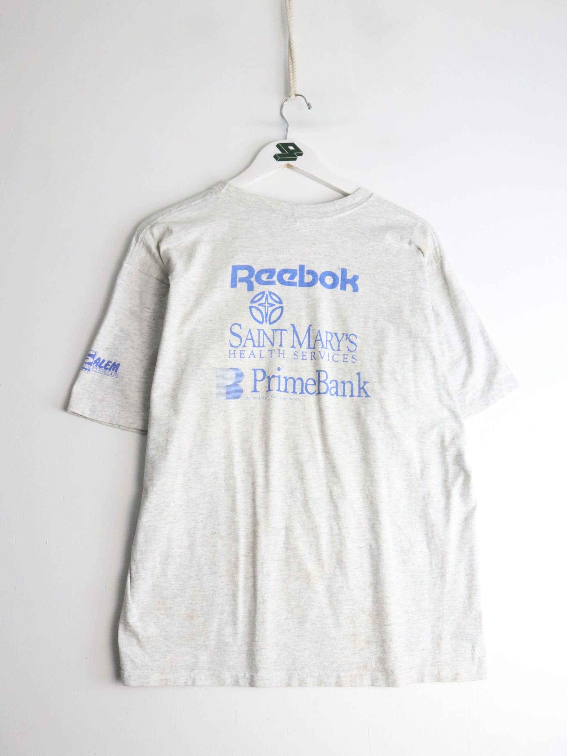 Vintage Gus Maker Basketball T Shirt Mens XL Grey from propervintagecanada