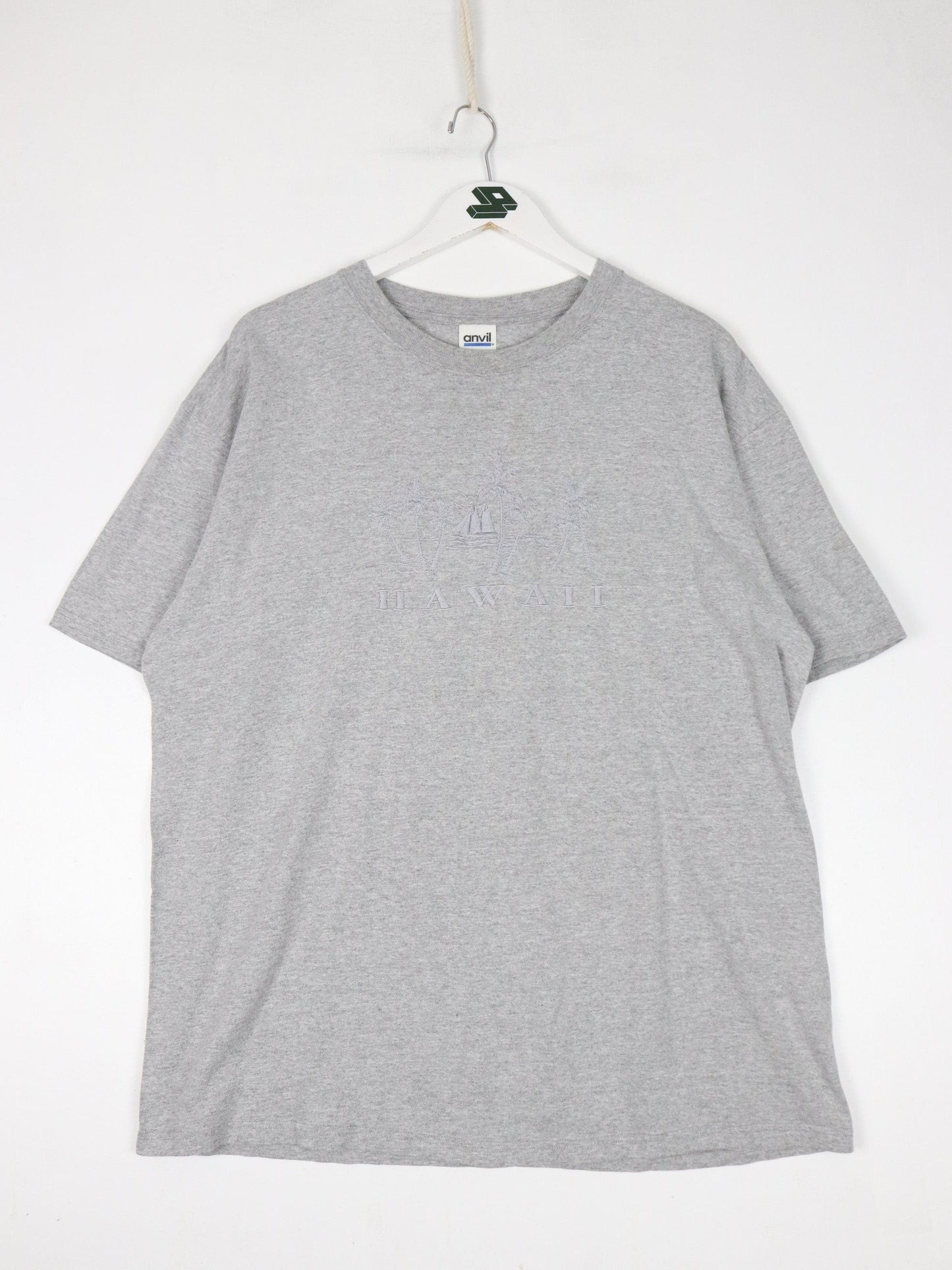 Vintage Hawaii T Shirt Mens XL Grey Embroidered from propervintagecanada