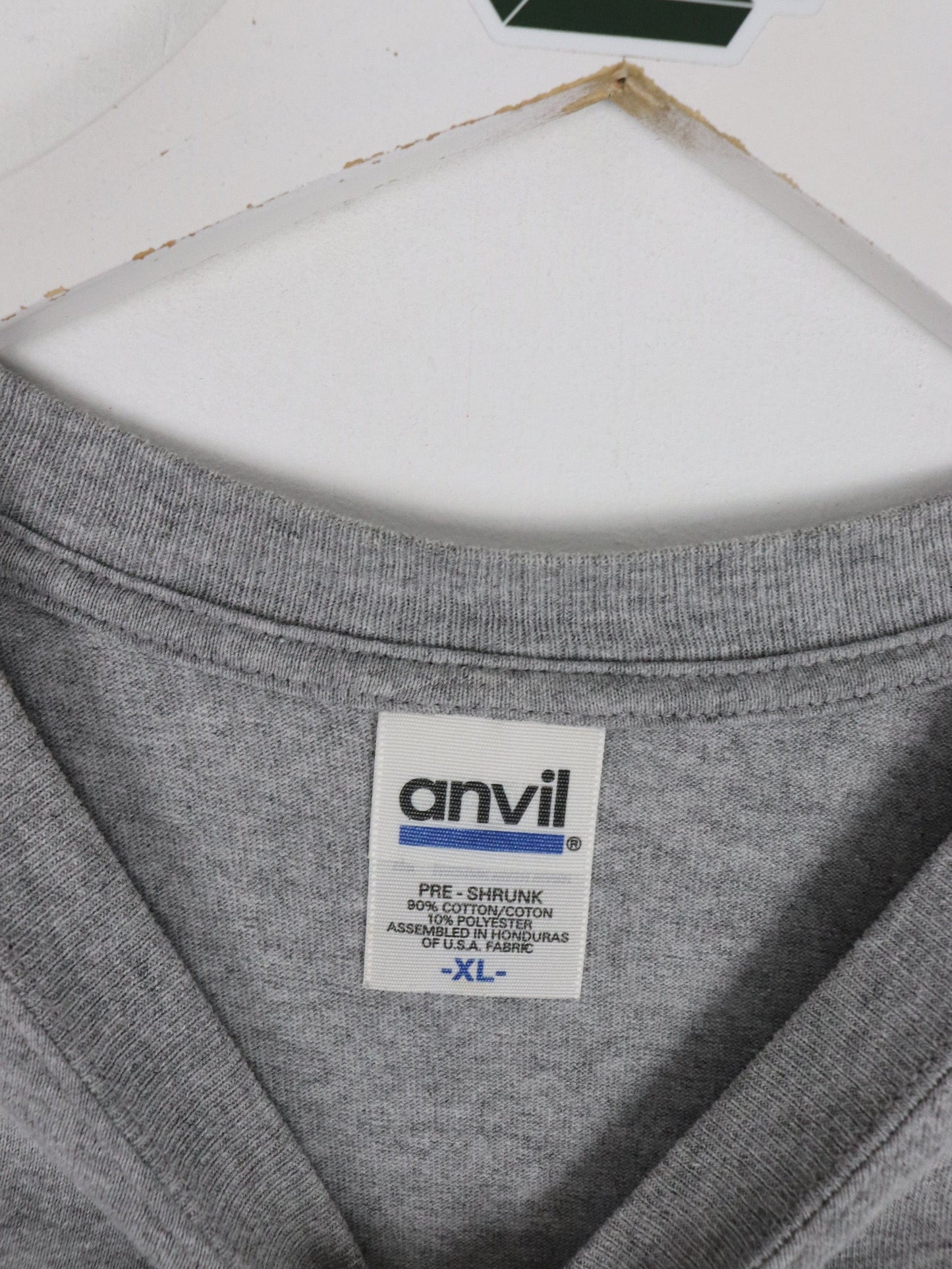 Vintage Hawaii T Shirt Mens XL Grey Embroidered from propervintagecanada