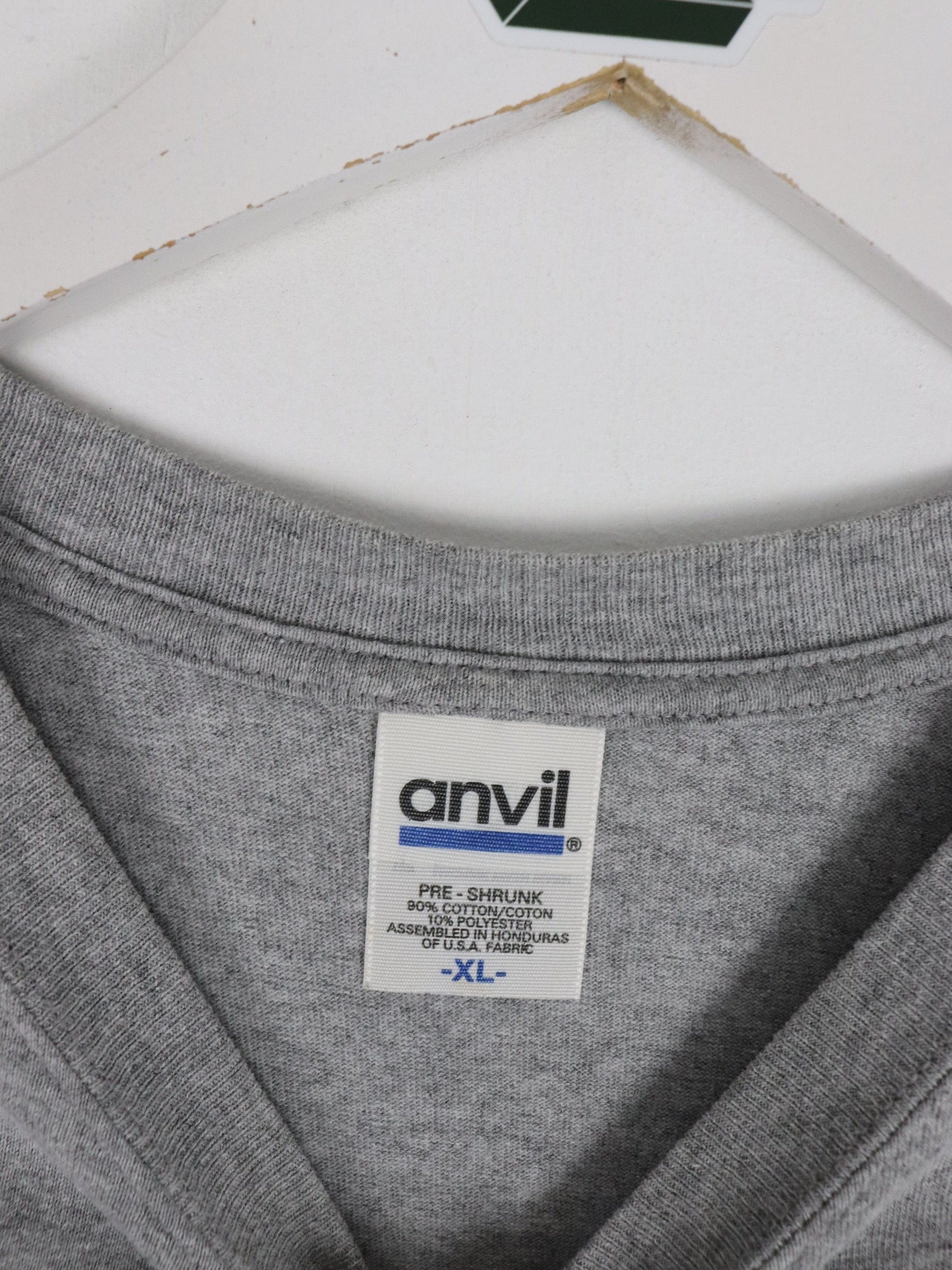 Vintage Hawaii T Shirt Mens XL Grey Embroidered from propervintagecanada