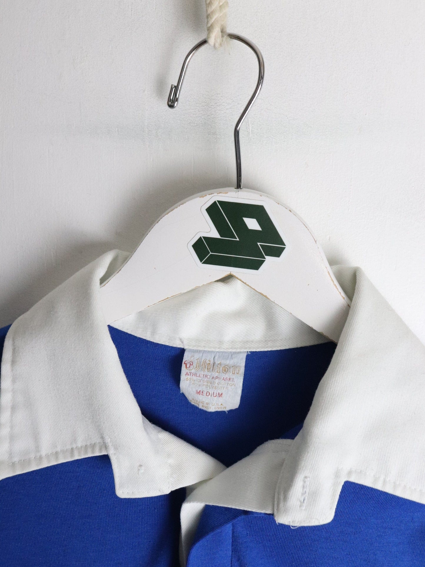 Vintage Hilton Polo Shirt Mens Small Blue from propervintagecanada