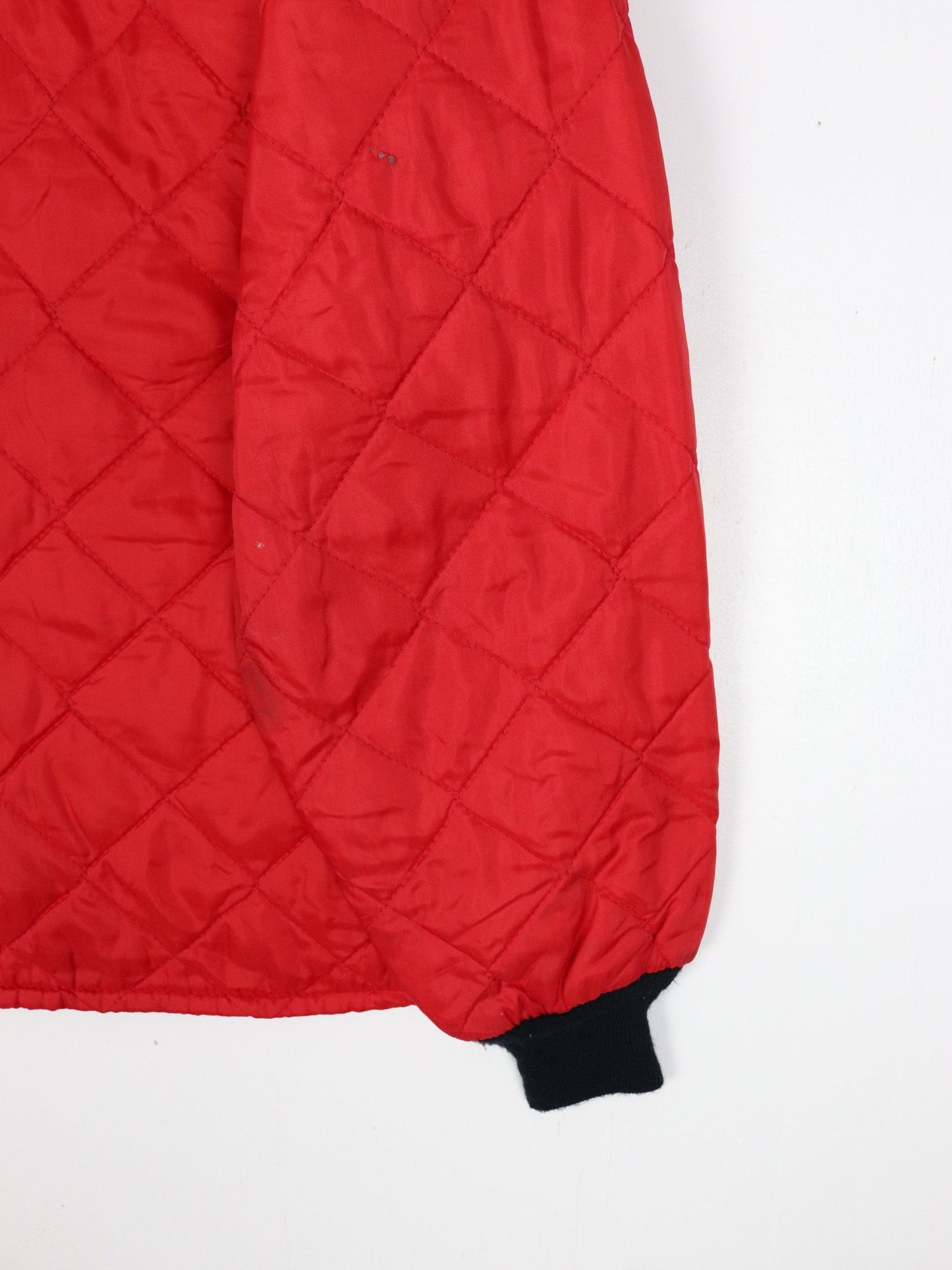Vintage Hunting Jacket Womens Large Red Quilt Outdoors 70s 80s from propervintagecanada