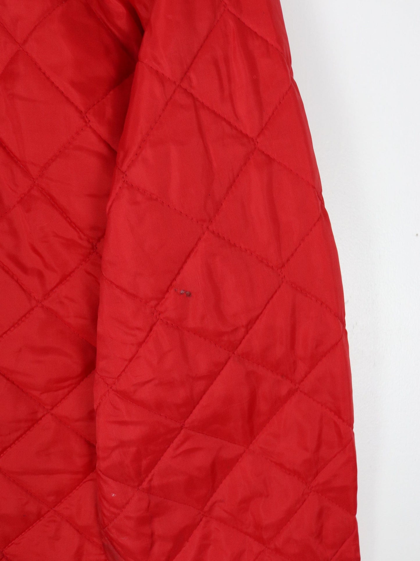 Vintage Hunting Jacket Womens Large Red Quilt Outdoors 70s 80s from propervintagecanada